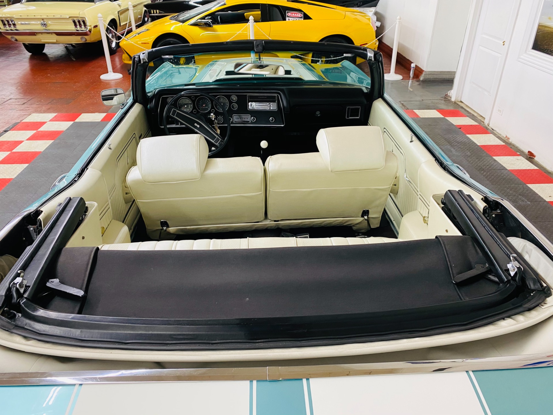 Used 1970 Chevrolet Chevelle - CONVERTIBLE -SUPER SPORT TRIBUTE - 454 ENGINE - 5 SPEED TRANS - SEE VIDEO | St. Petersburg, FL