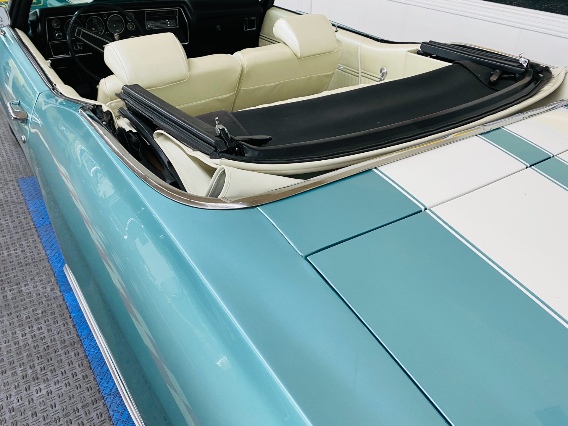 Used 1970 Chevrolet Chevelle - CONVERTIBLE -SUPER SPORT TRIBUTE - 454 ENGINE - 5 SPEED TRANS - SEE VIDEO | St. Petersburg, FL