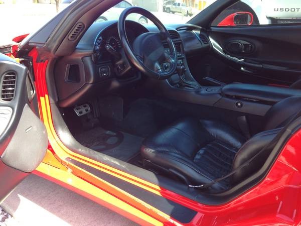 Used 2000 Chevrolet Corvette Coupe-Low Miles | Mundelein, IL