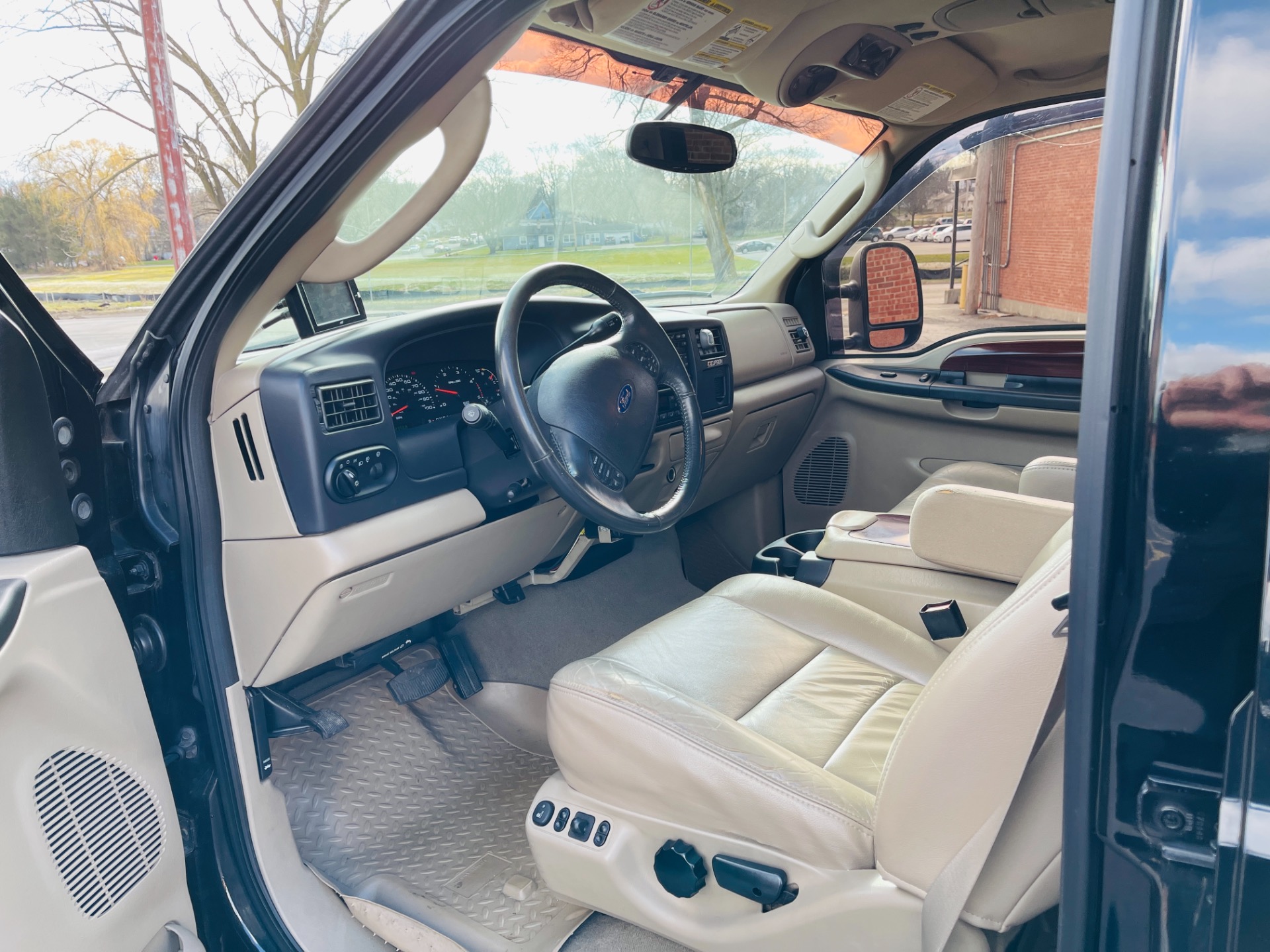 Used 2005 Ford Excursion Limited | Mundelein, IL