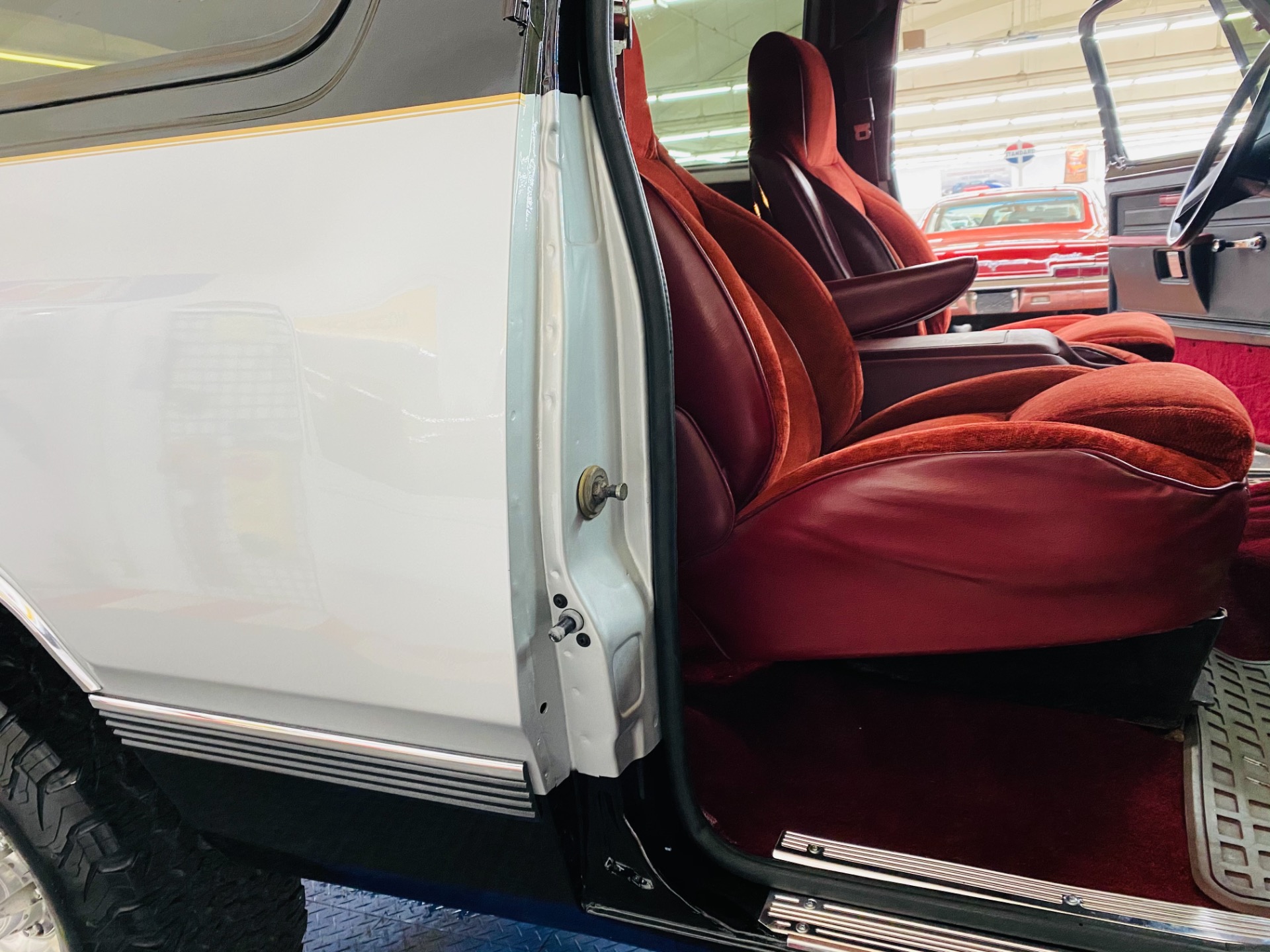 Used 1986 Dodge Ramcharger - 4X4 - NEW PAINT - SUPER CLEAN - SEE VIDEO | St. Petersburg, FL