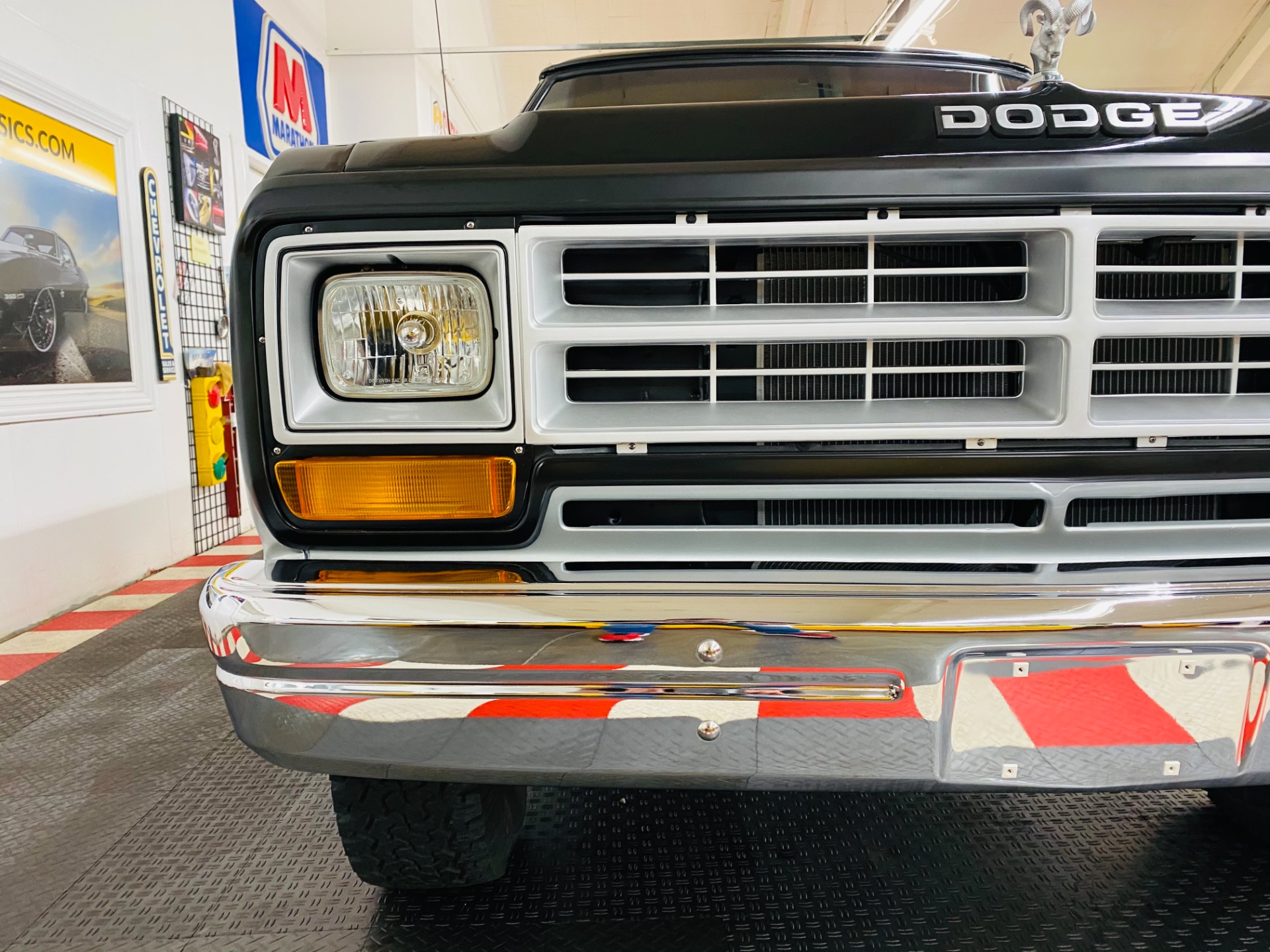 Used 1986 Dodge Ramcharger - 4X4 - NEW PAINT - SUPER CLEAN - SEE VIDEO | St. Petersburg, FL