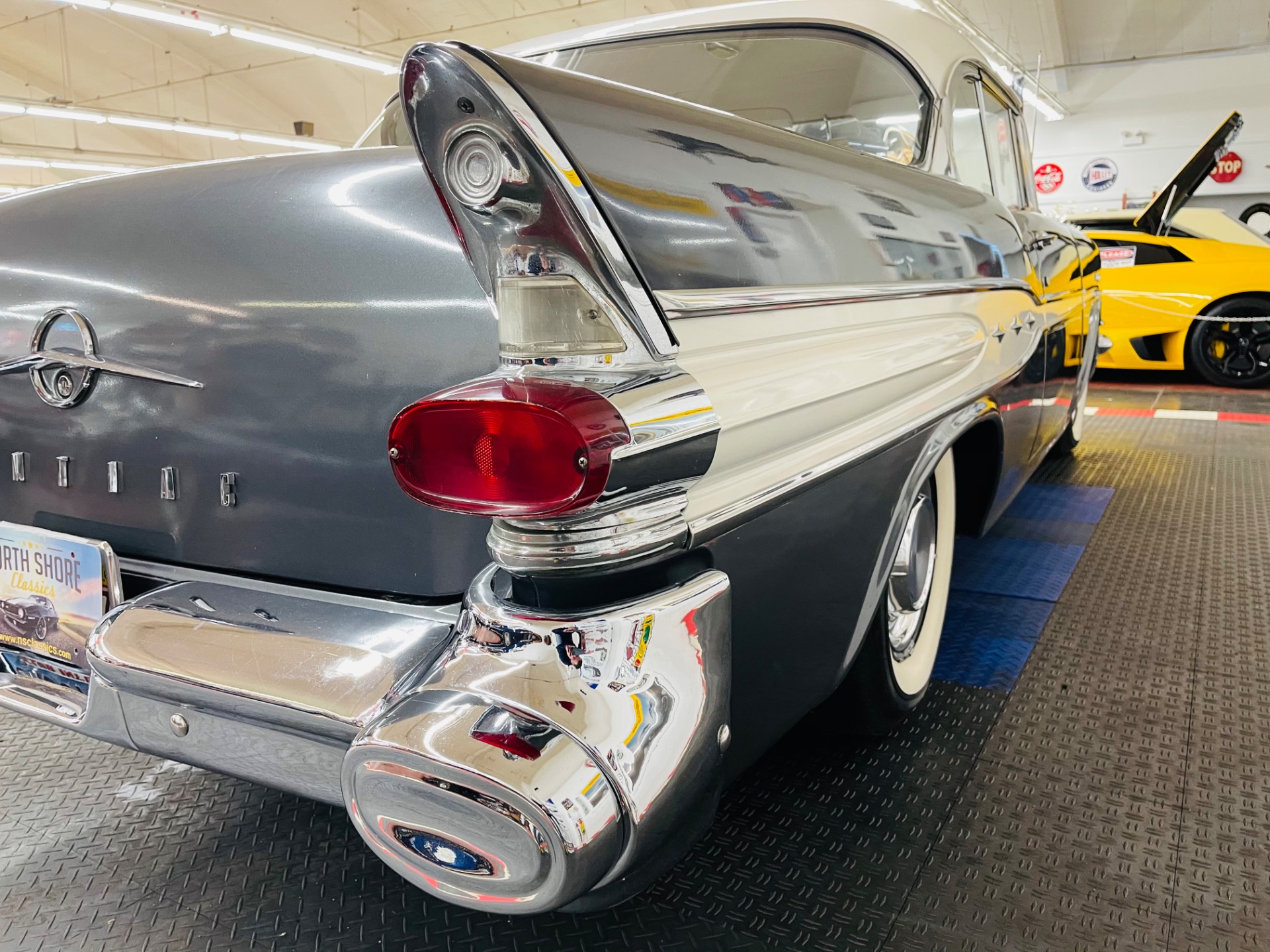 Used 1957 Pontiac Chieftain - 2 DOOR HARDTOP - GREAT DRIVER - SEE VIDEO | Mundelein, IL