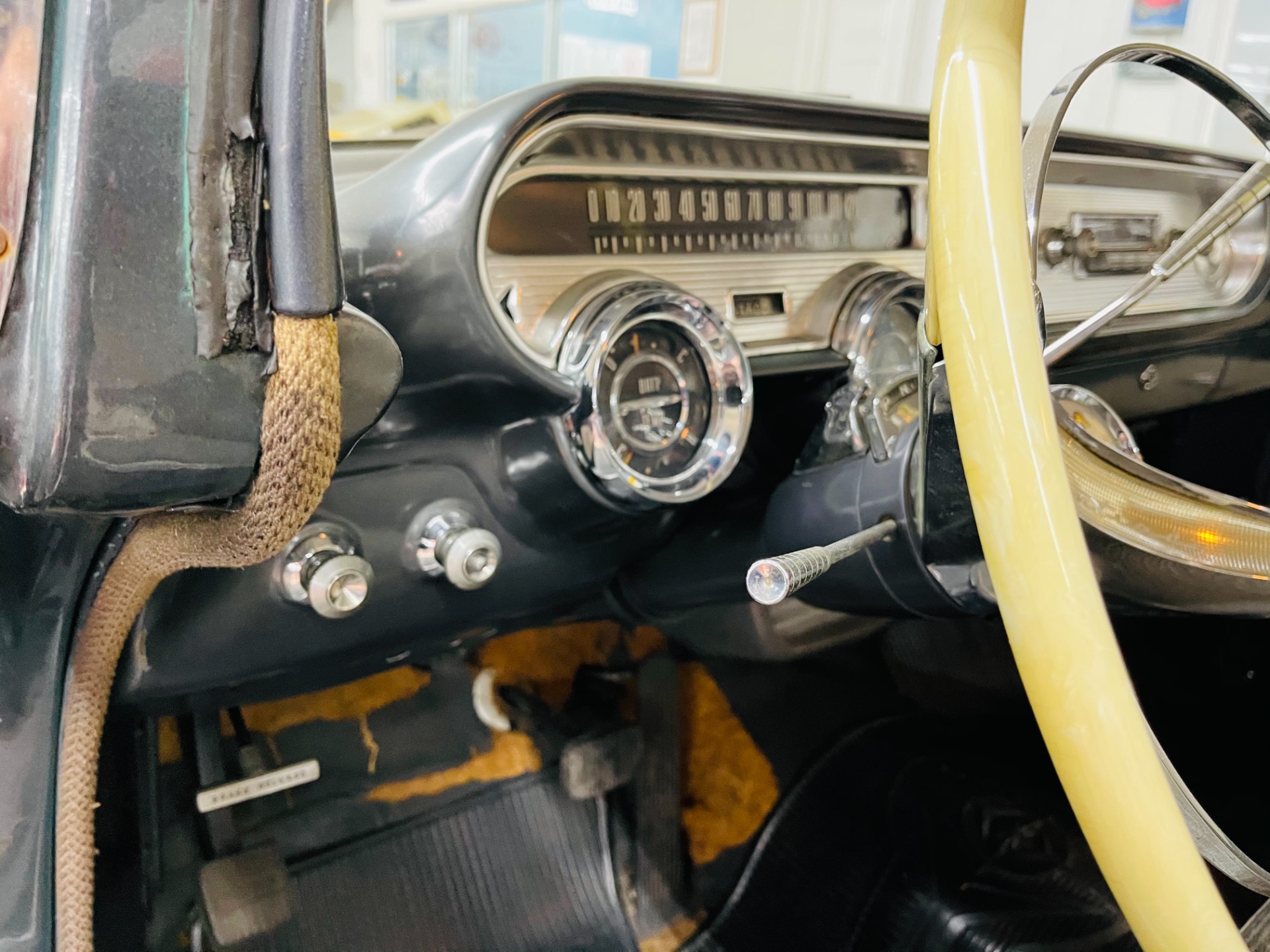 Used 1957 Pontiac Chieftain - 2 DOOR HARDTOP - GREAT DRIVER - SEE VIDEO | Mundelein, IL