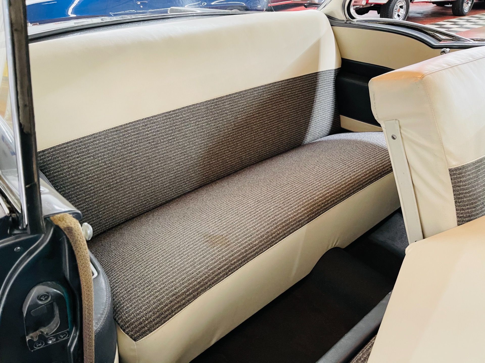 Used 1957 Pontiac Chieftain - 2 DOOR HARDTOP - GREAT DRIVER - SEE VIDEO | Mundelein, IL