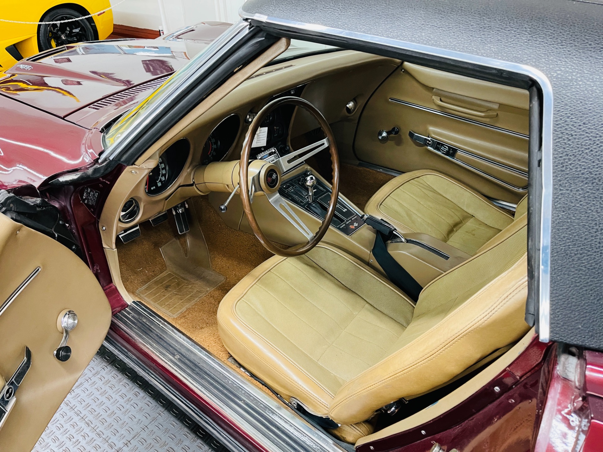 Used 1968 Chevrolet Corvette - 390 HP NUMBERS MATCHING ENGINE - 4 SPEED MANUAL - SEE VIDEO | St. Petersburg, FL