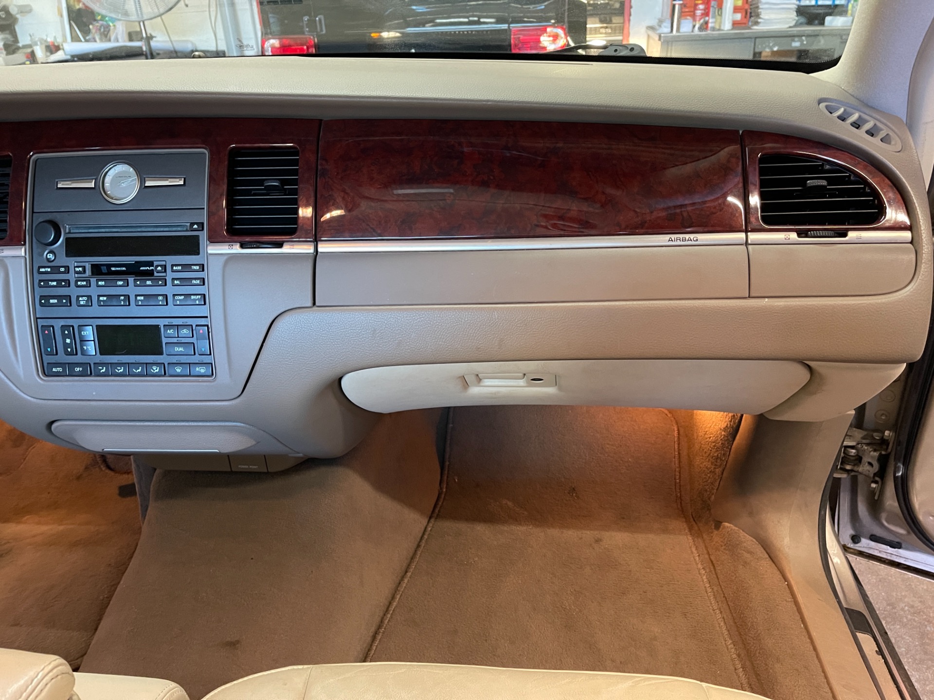 Used 2003 Lincoln Town Car Signature - SEE VIDEO | St. Petersburg, FL