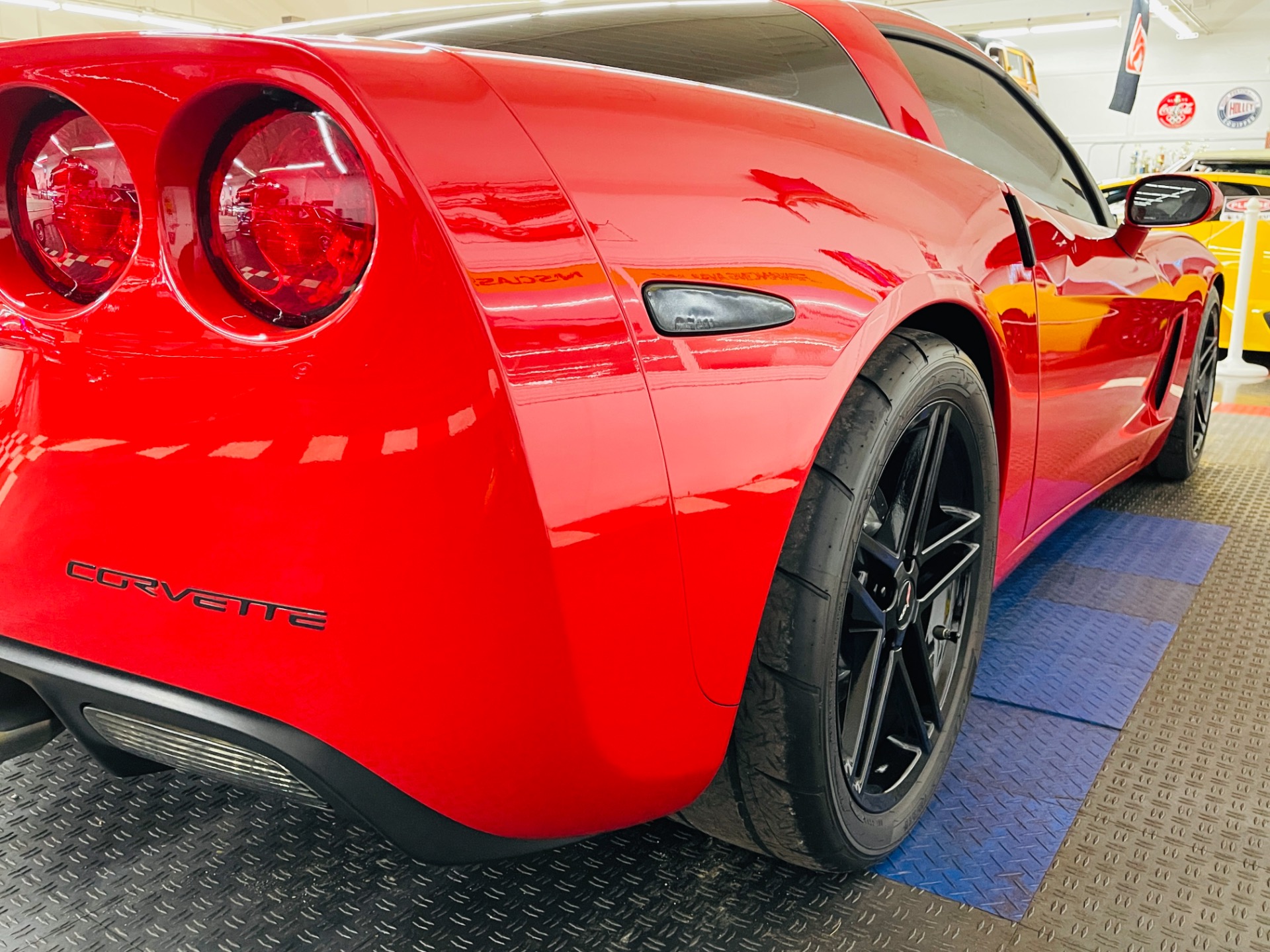 Used 2007 Chevrolet Corvette - LOW MILES - 460 HP AT THE WHEELS - SUPER CLEAN - SEE VIDEO - | St. Petersburg, FL