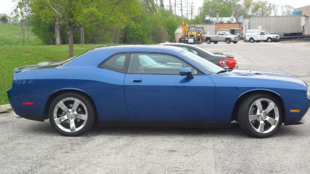 Used 2009 Dodge Challenger RT-1 OWNER MOPAR- SIGNED BY MR NORMS | Mundelein, IL