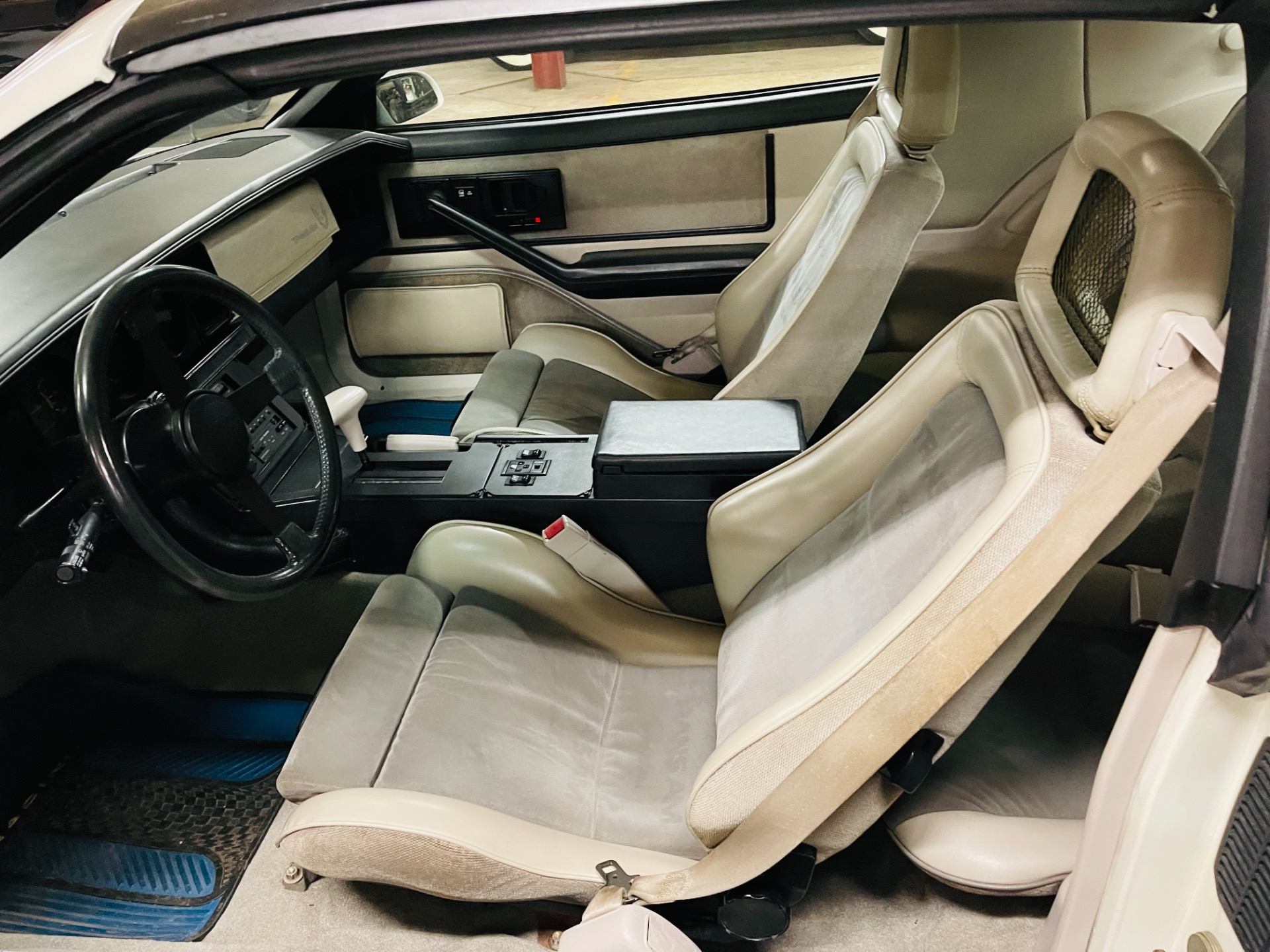 Used 1984 Pontiac Trans Am 15th Anniversary - Special Edition - | Mundelein, IL