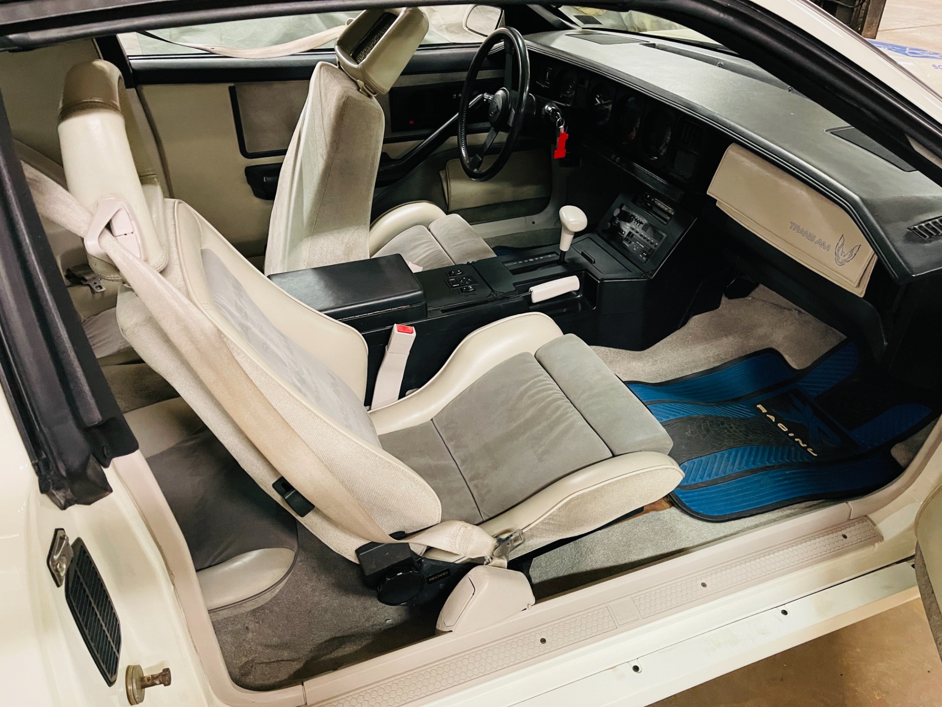 Used 1984 Pontiac Trans Am 15th Anniversary - Special Edition - | Mundelein, IL