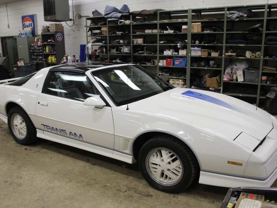 Used 1984 Pontiac Trans Am 15th Anniversary - Special Edition - | Mundelein, IL