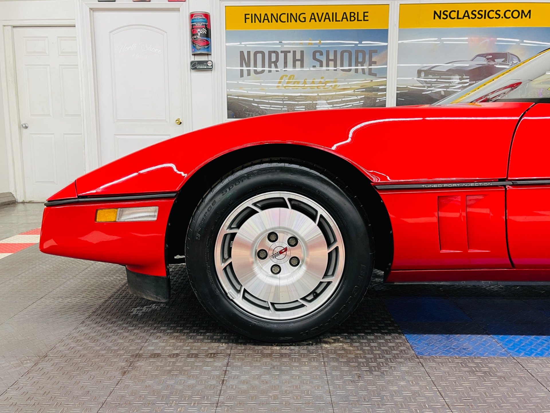 Used 1986 Chevrolet Corvette - CONVERTIBLE - 6,640 ORIGINAL MILES - SEE VIDEO | St. Petersburg, FL