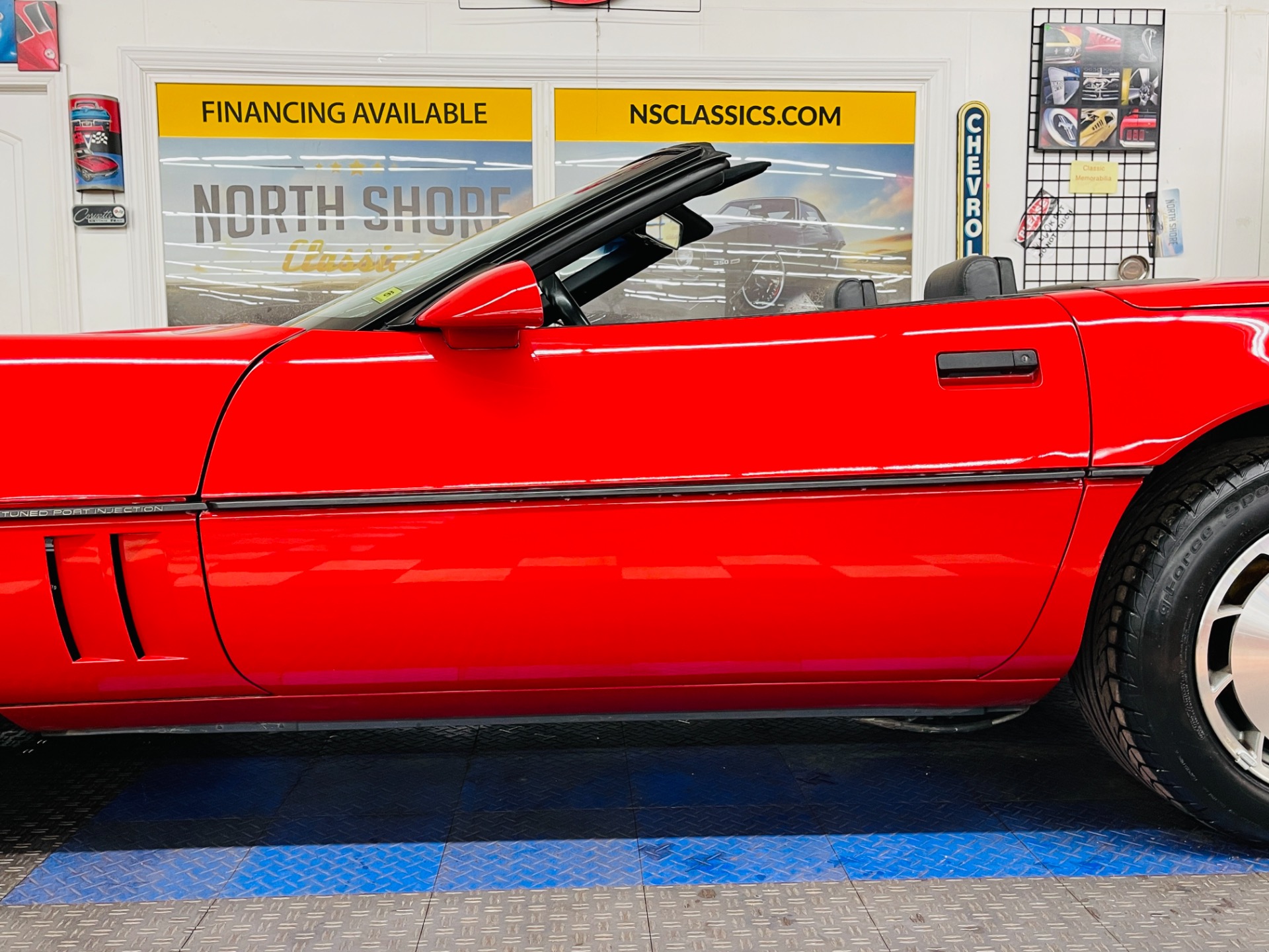 Used 1986 Chevrolet Corvette - CONVERTIBLE - 6,640 ORIGINAL MILES - SEE VIDEO | St. Petersburg, FL