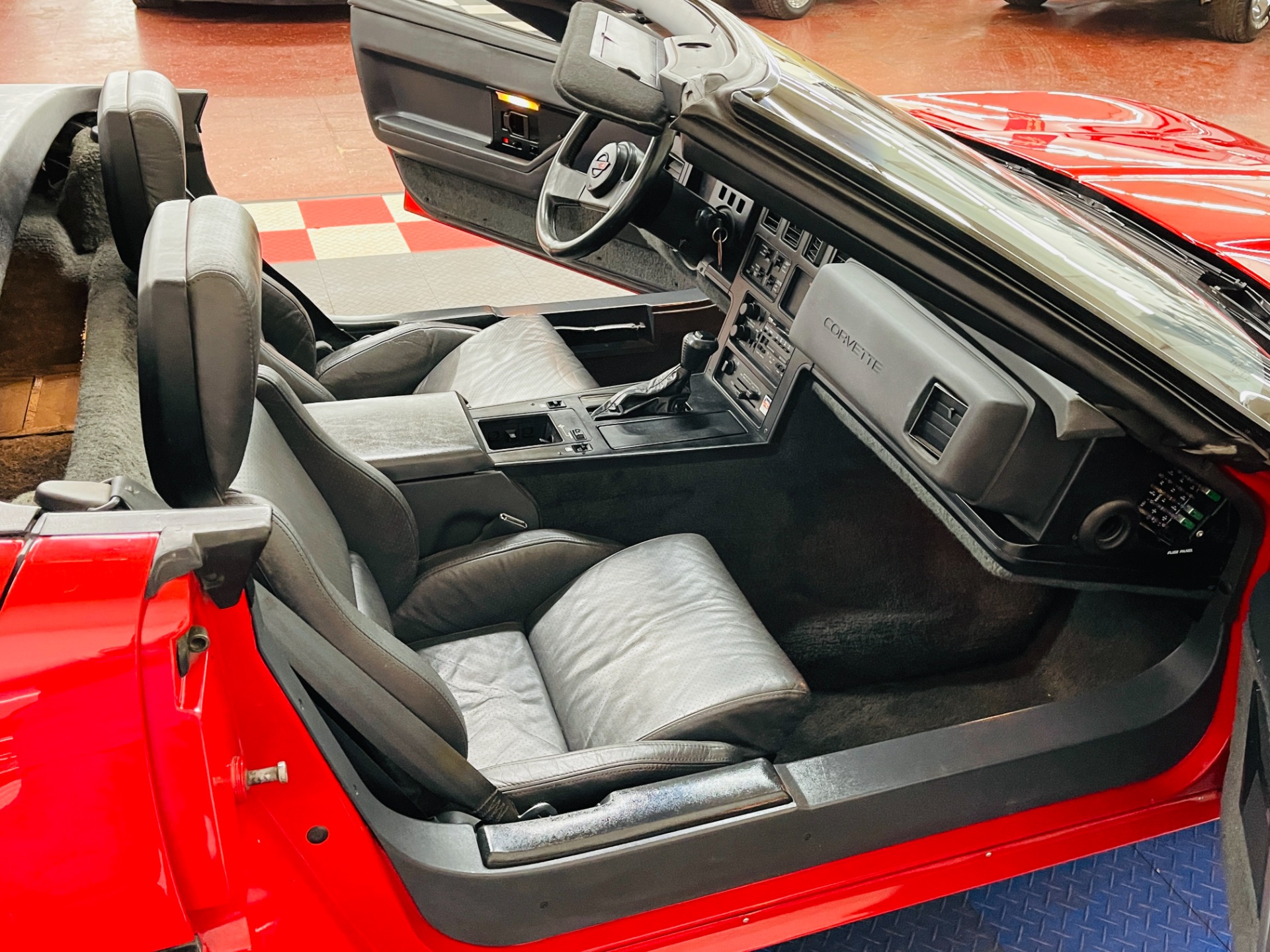 Used 1986 Chevrolet Corvette - CONVERTIBLE - 6,640 ORIGINAL MILES - SEE VIDEO | St. Petersburg, FL
