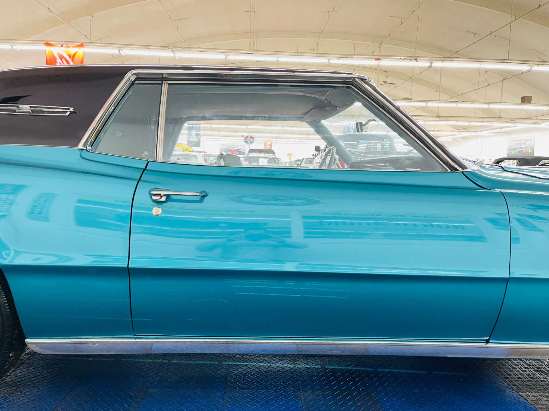 Used 1967 Ford Thunderbird -NEW PAINT - LOTS OF NEW PARTS - DRIVES GREAT - SEE VIDEO - | Mundelein, IL