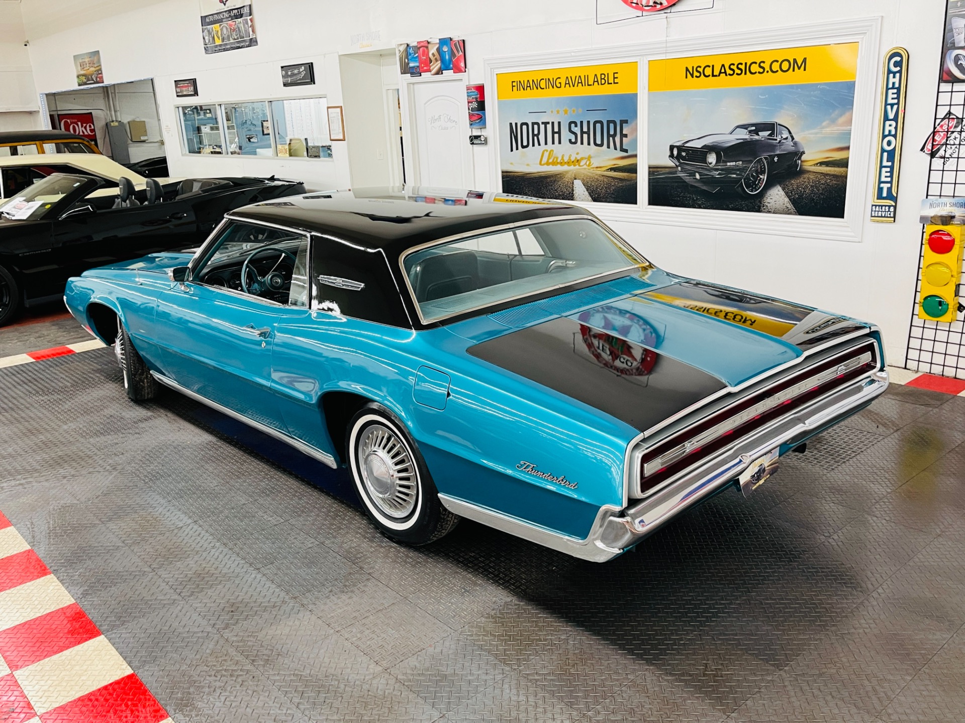 Used 1967 Ford Thunderbird -NEW PAINT - LOTS OF NEW PARTS - DRIVES GREAT - SEE VIDEO - | Mundelein, IL