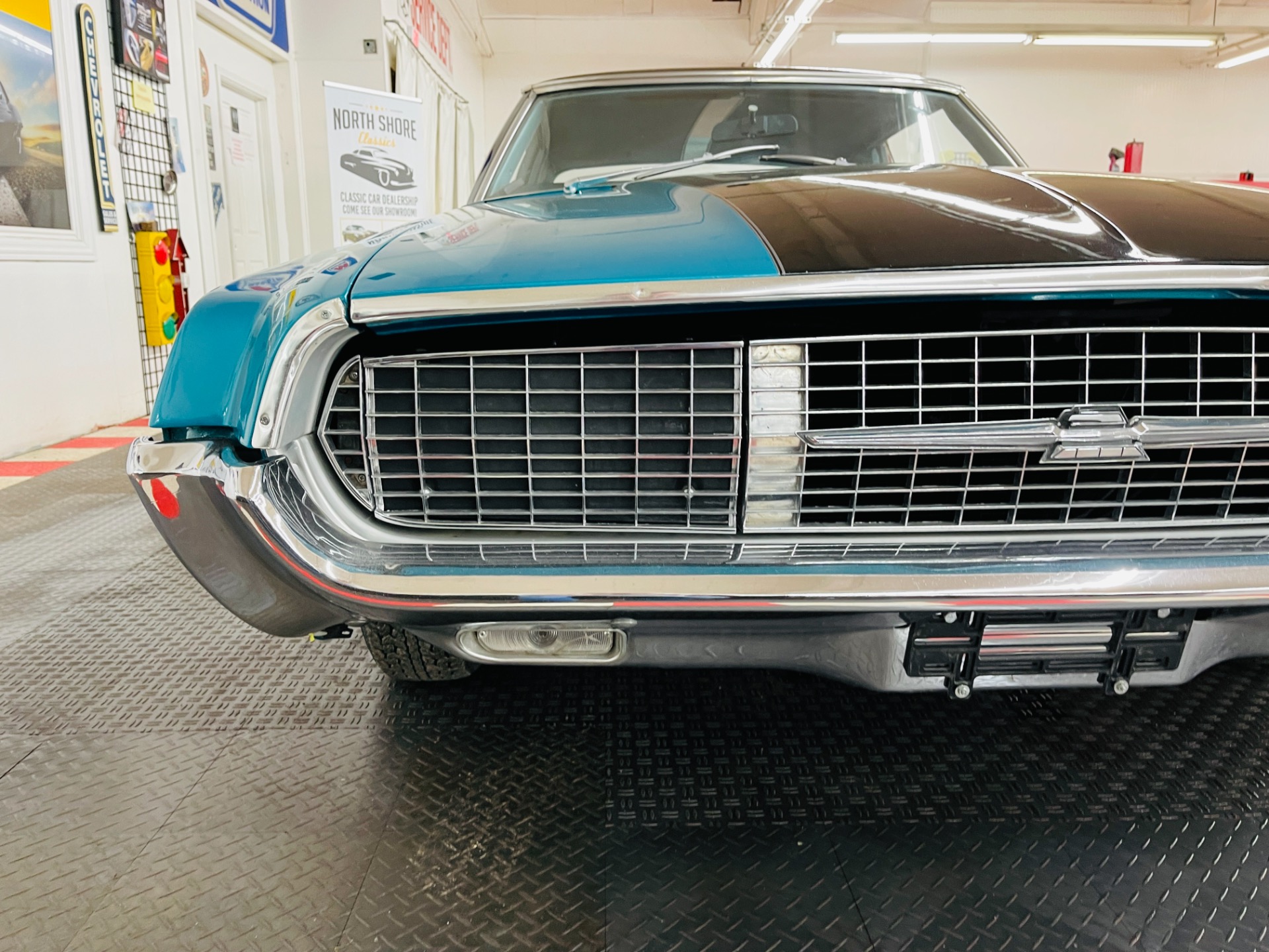 Used 1967 Ford Thunderbird -NEW PAINT - LOTS OF NEW PARTS - DRIVES GREAT - SEE VIDEO - | Mundelein, IL