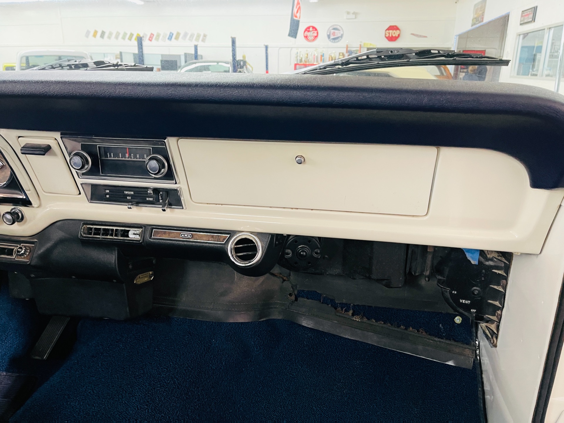 Used 1968 Ford Pickup - F-250 CAMPER SPECIAL RANGER - SUPER CLEAN - SEE VIDEO - | Mundelein, IL