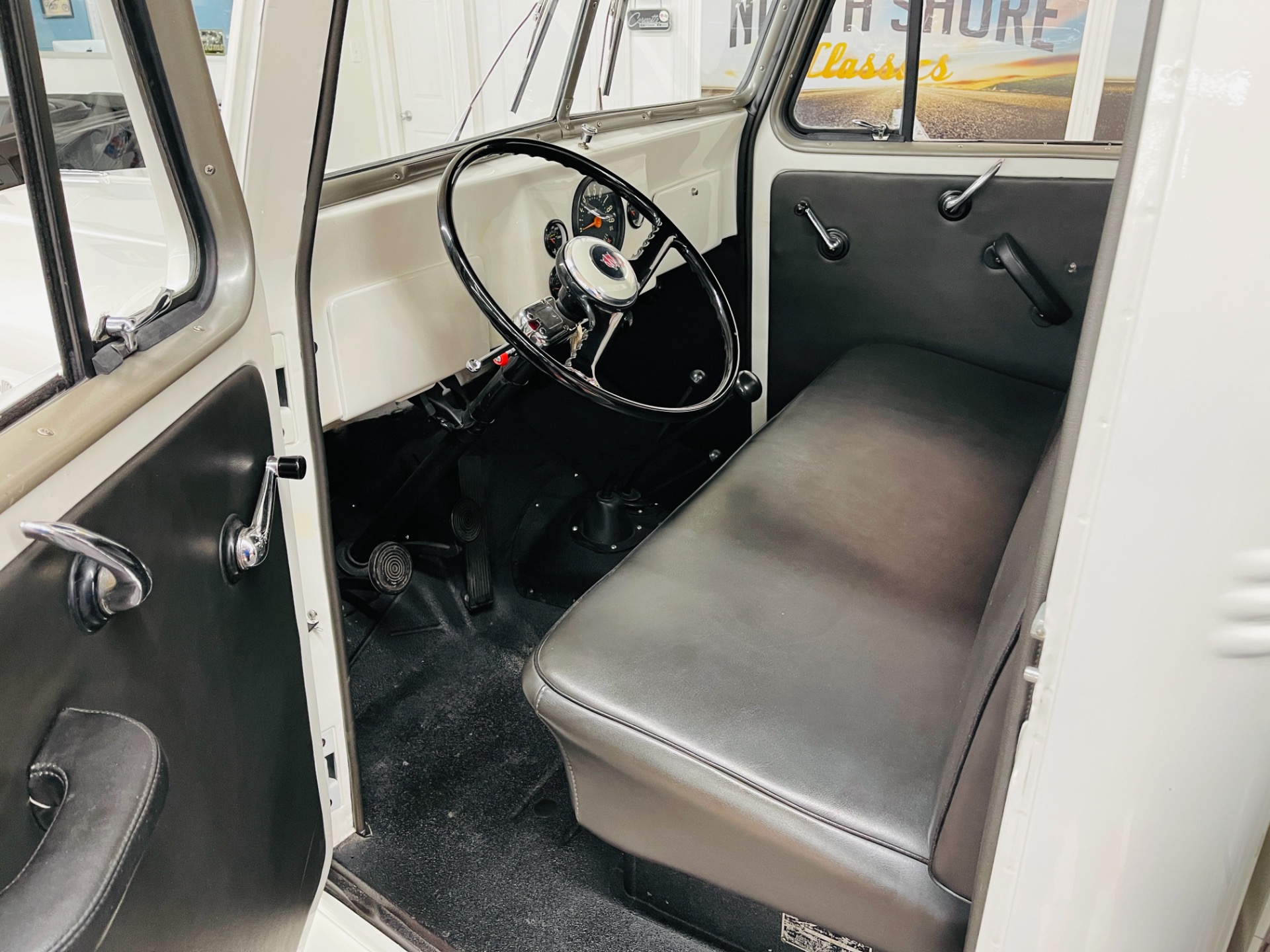 Used 1960 JEEP Willys - OVERLAND - NICE RESTORATION - SEE VIDEO - | Mundelein, IL