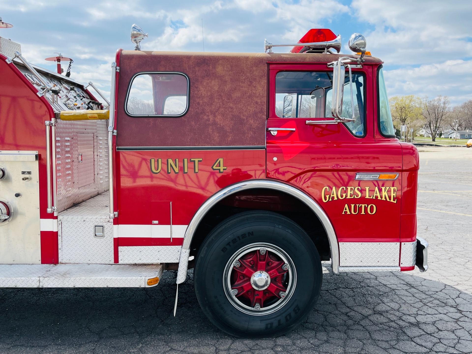 Used 1982 Ford 8000 - FIRE ENGINE - VERY GOOD ORIGINAL CONDITION - SEE VIDEO - | St. Petersburg, FL