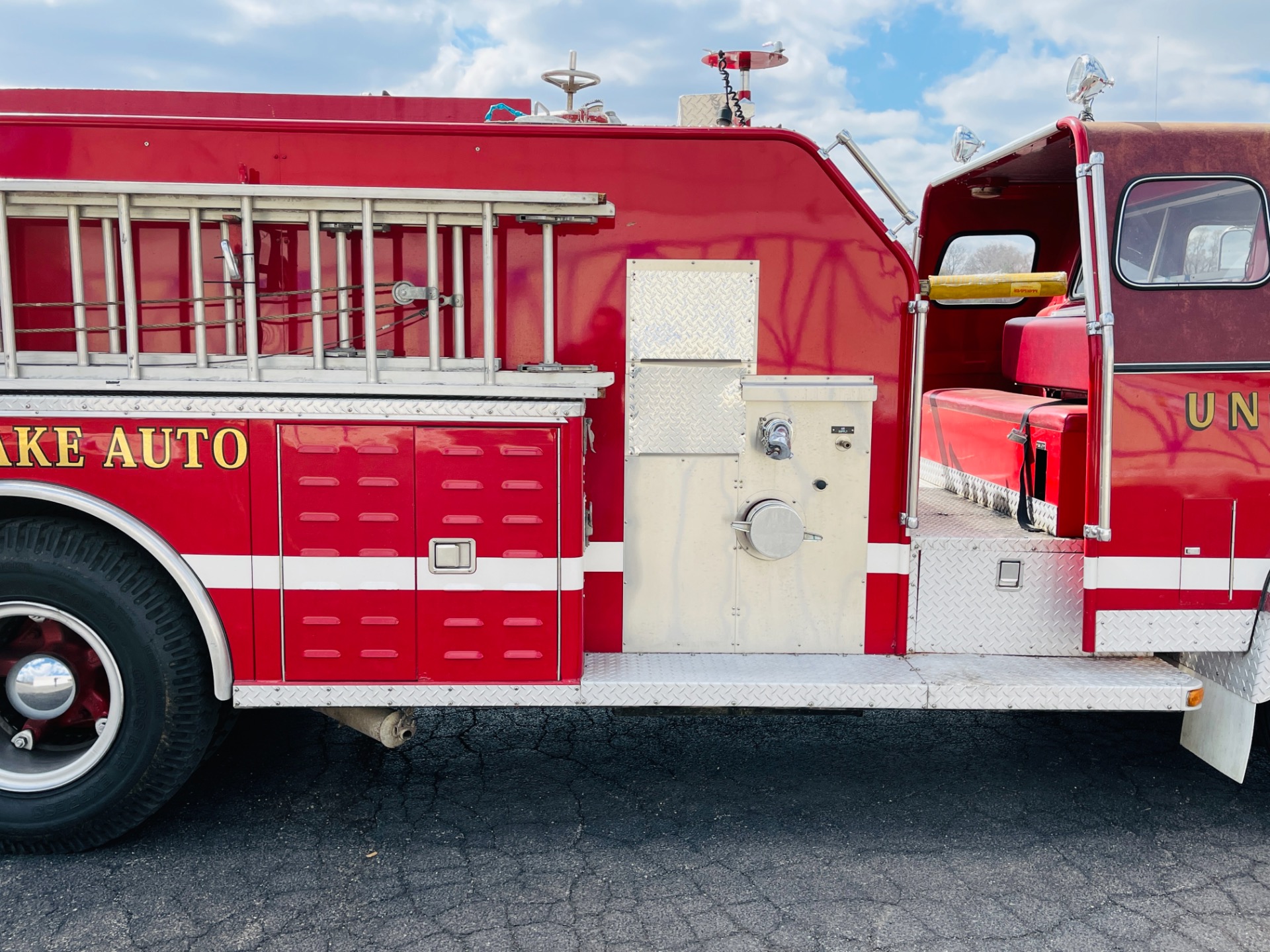 Used 1982 Ford 8000 - FIRE ENGINE - VERY GOOD ORIGINAL CONDITION - SEE VIDEO - | St. Petersburg, FL