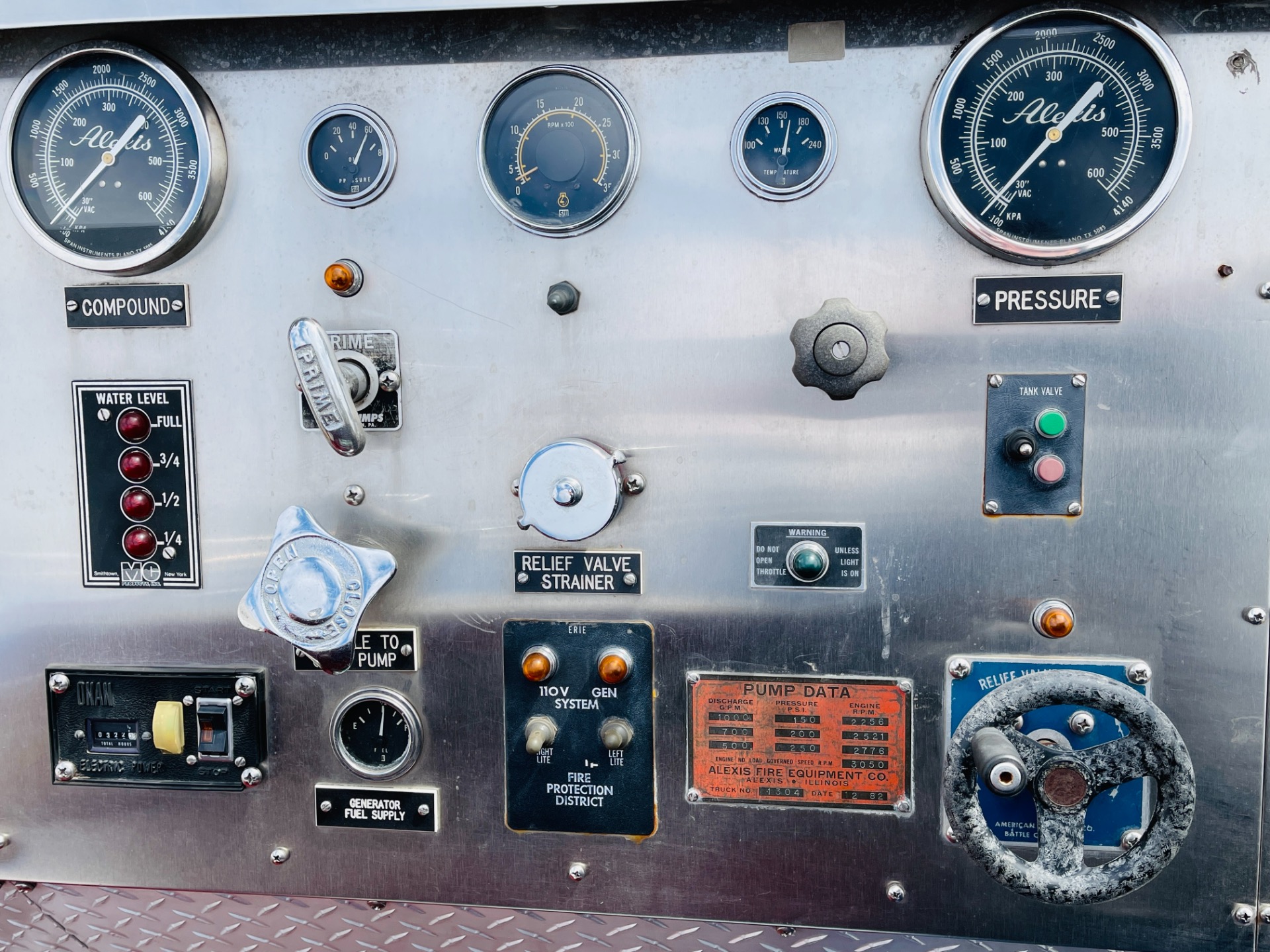 Used 1982 Ford 8000 - FIRE ENGINE - VERY GOOD ORIGINAL CONDITION - SEE VIDEO - | St. Petersburg, FL