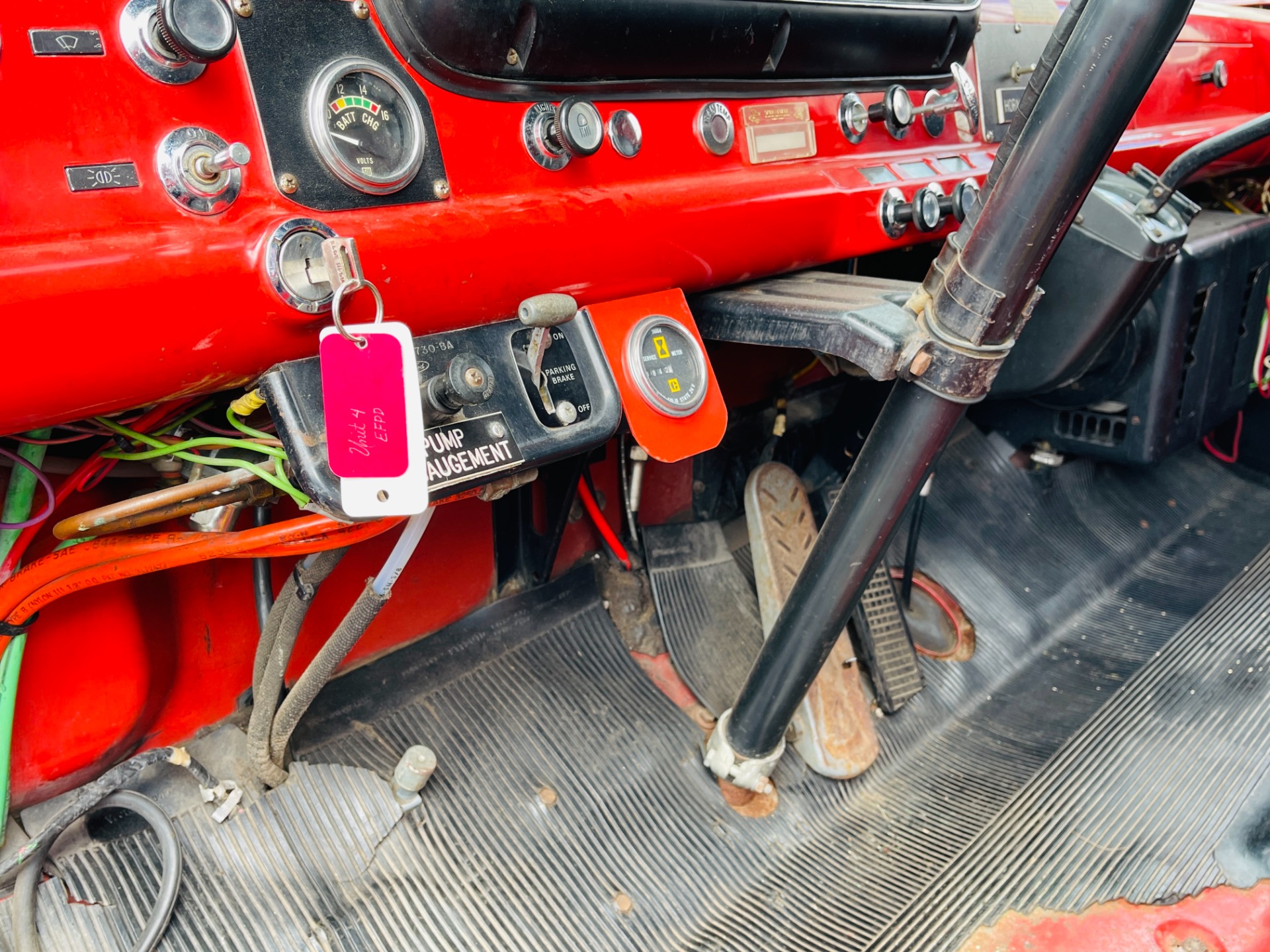 Used 1982 Ford 8000 - FIRE ENGINE - VERY GOOD ORIGINAL CONDITION - SEE VIDEO - | St. Petersburg, FL