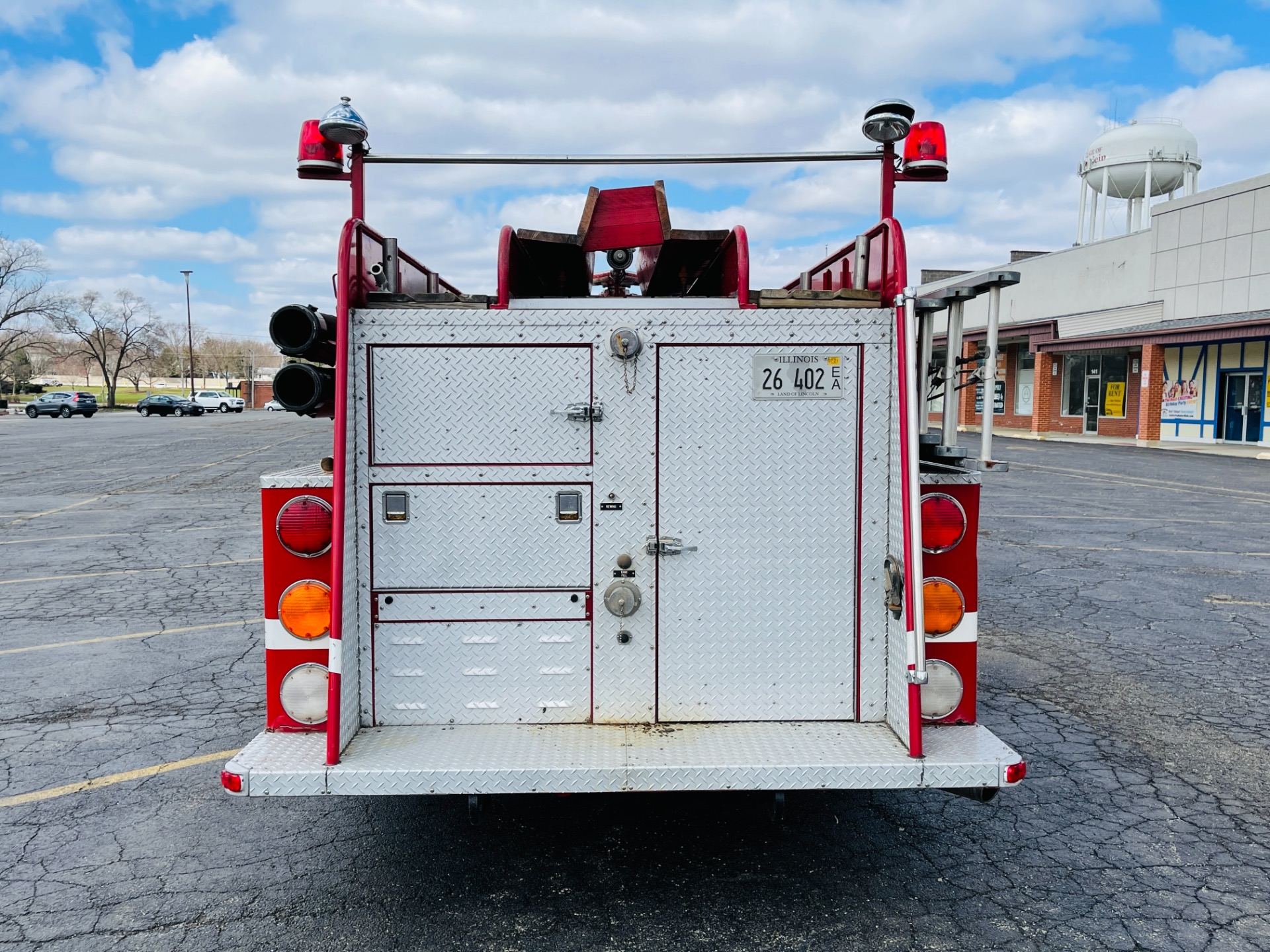 Used 1982 Ford 8000 - FIRE ENGINE - VERY GOOD ORIGINAL CONDITION - SEE VIDEO - | St. Petersburg, FL