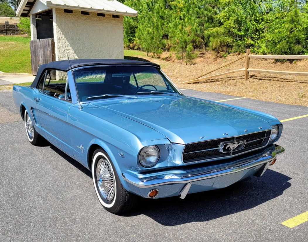 Used 1965 Ford Mustang Convertible - Fully Restored | Mundelein, IL