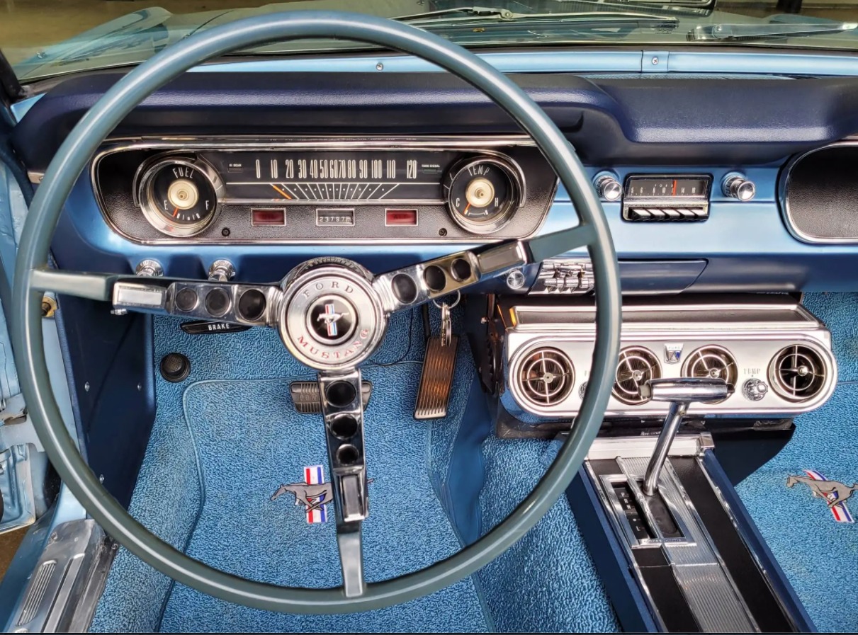 Used 1965 Ford Mustang Convertible - Fully Restored | Mundelein, IL