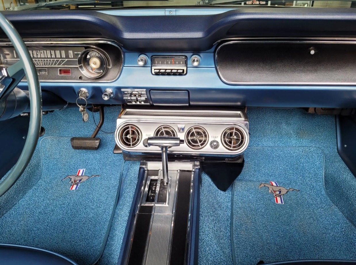 Used 1965 Ford Mustang Convertible - Fully Restored | Mundelein, IL