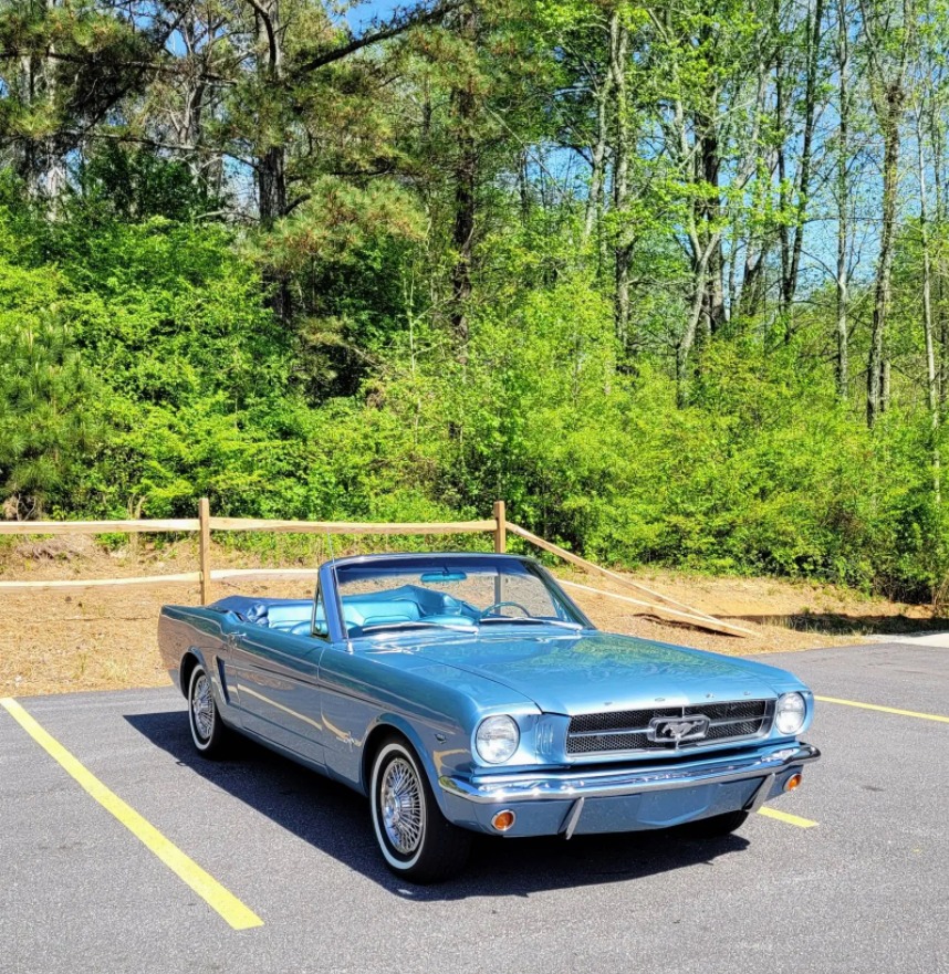 Used 1965 Ford Mustang Convertible - Fully Restored | Mundelein, IL