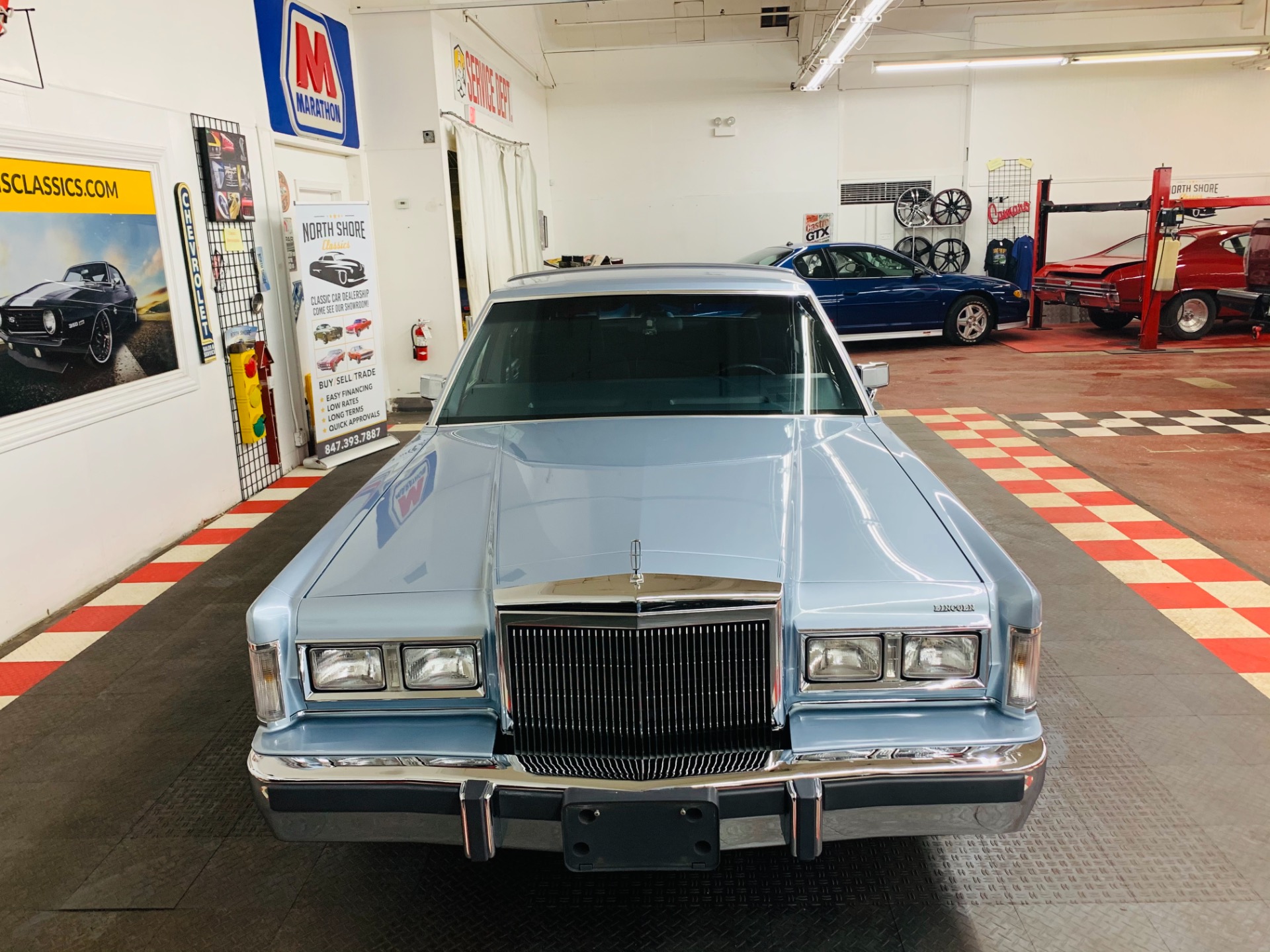 Used 1988 Lincoln Town Car -SUPER LOW MILES - LIKE NEW CONDITION - | Mundelein, IL