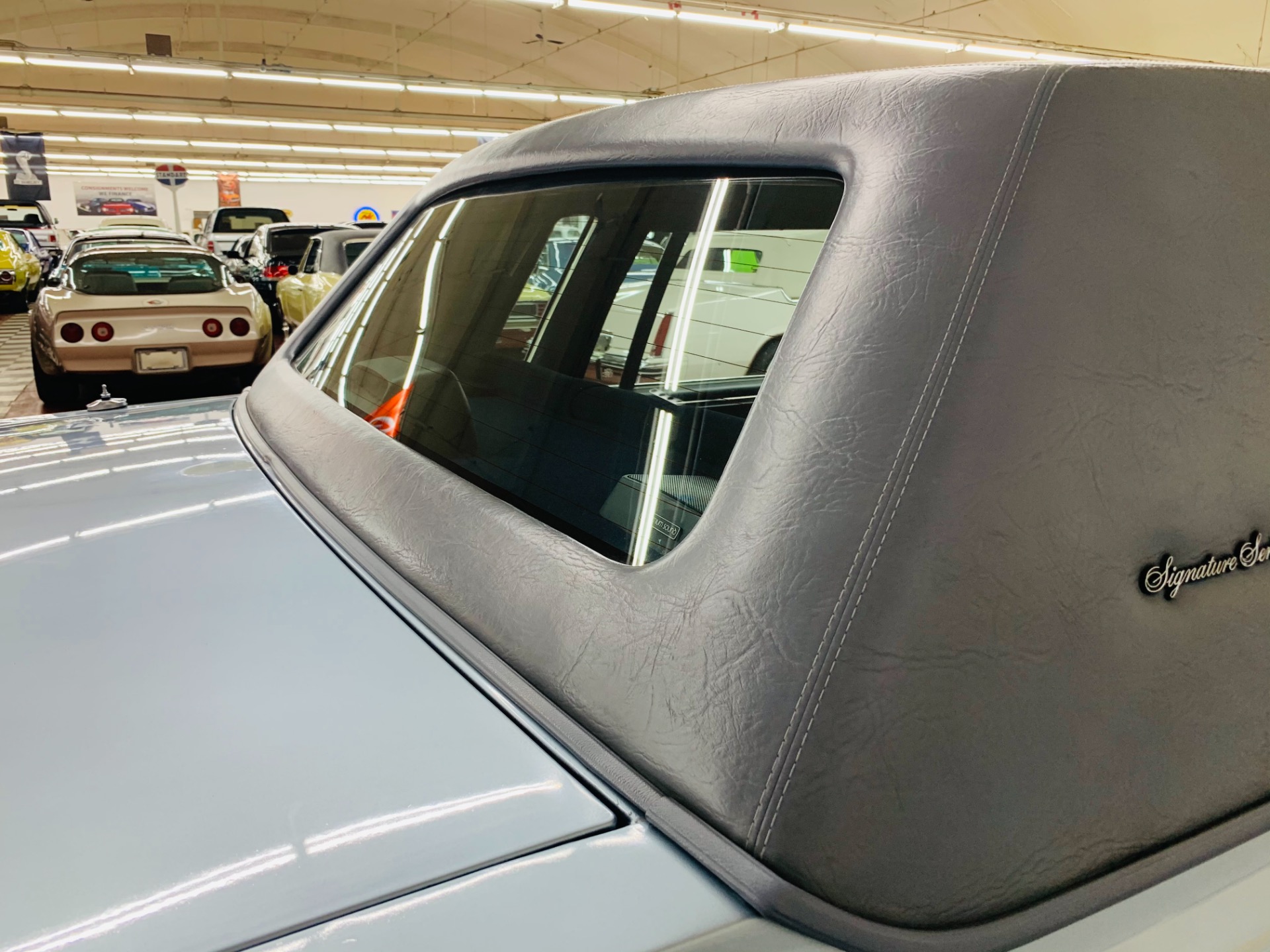 Used 1988 Lincoln Town Car -SUPER LOW MILES - LIKE NEW CONDITION - | Mundelein, IL