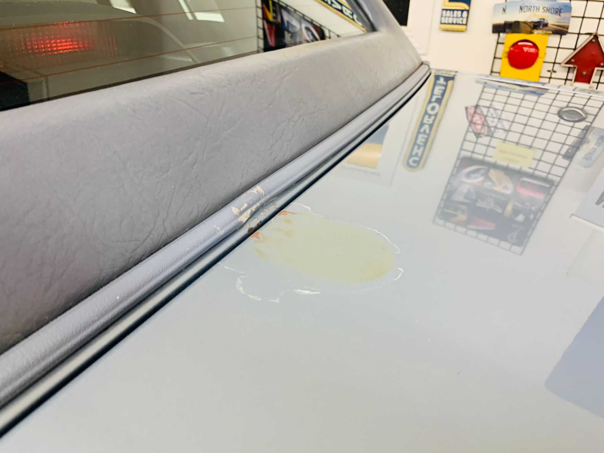 Used 1988 Lincoln Town Car -SUPER LOW MILES - LIKE NEW CONDITION - | Mundelein, IL
