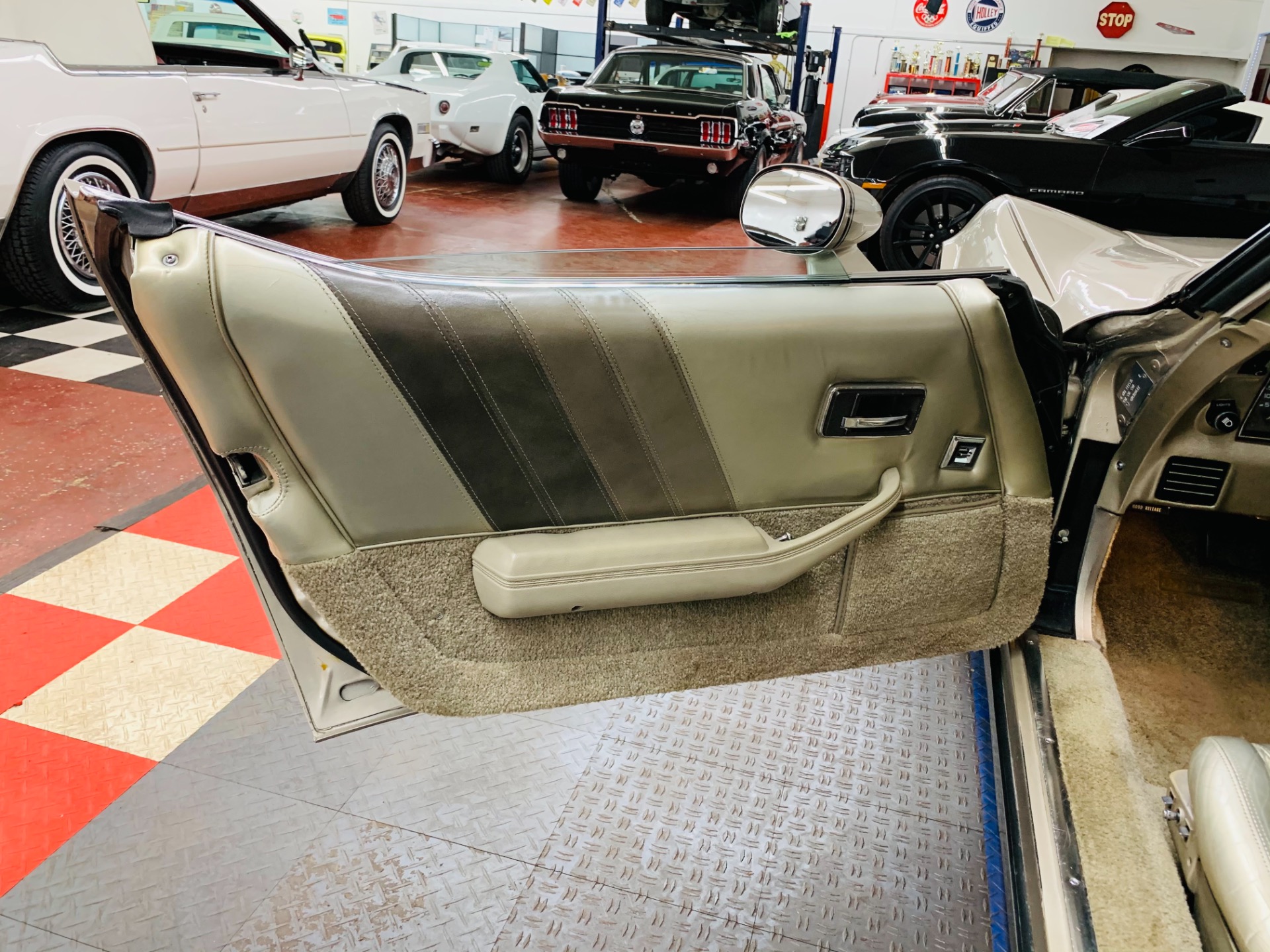 Used 1982 Chevrolet Corvette - COLLECTORS EDITION - VERY CLEAN - LOW MILES - | St. Petersburg, FL
