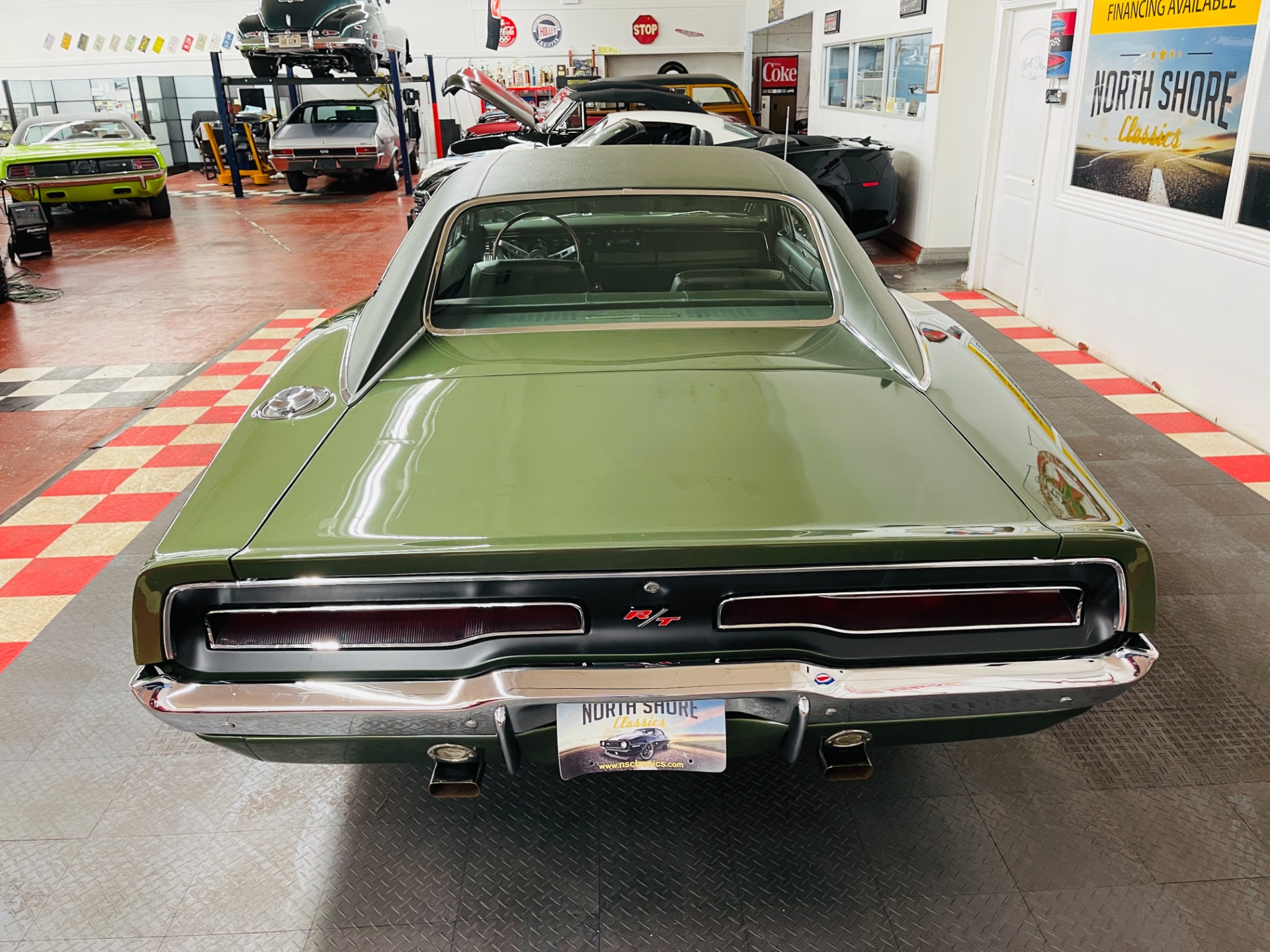 Used 1969 Dodge Charger - R/T - 426 HEMI - 4 SPEED MANUAL - CONCOURSE QUALITY - SEE VIDEO - | St. Petersburg, FL
