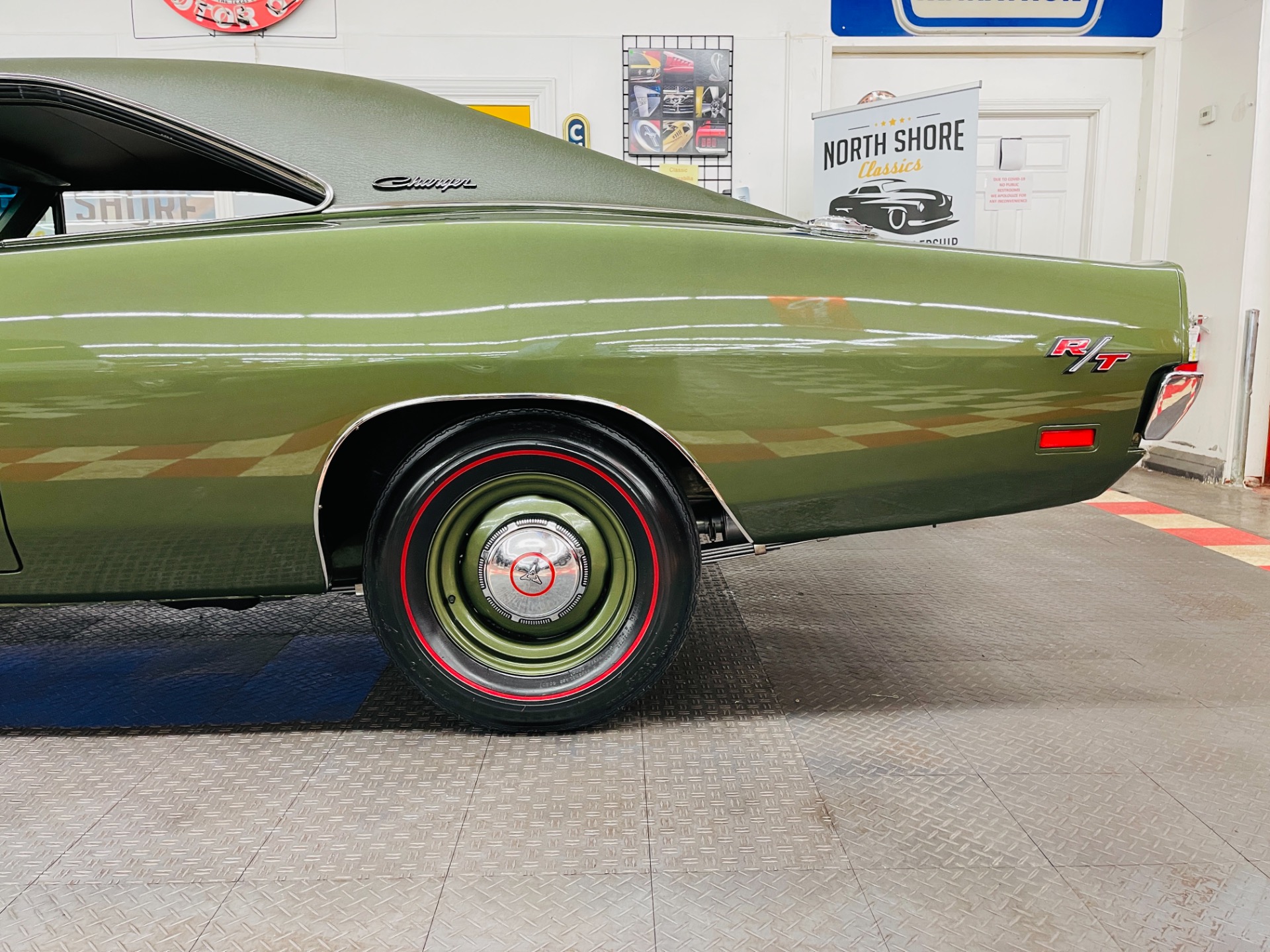 Used 1969 Dodge Charger - R/T - 426 HEMI - 4 SPEED MANUAL - CONCOURSE QUALITY - SEE VIDEO - | St. Petersburg, FL