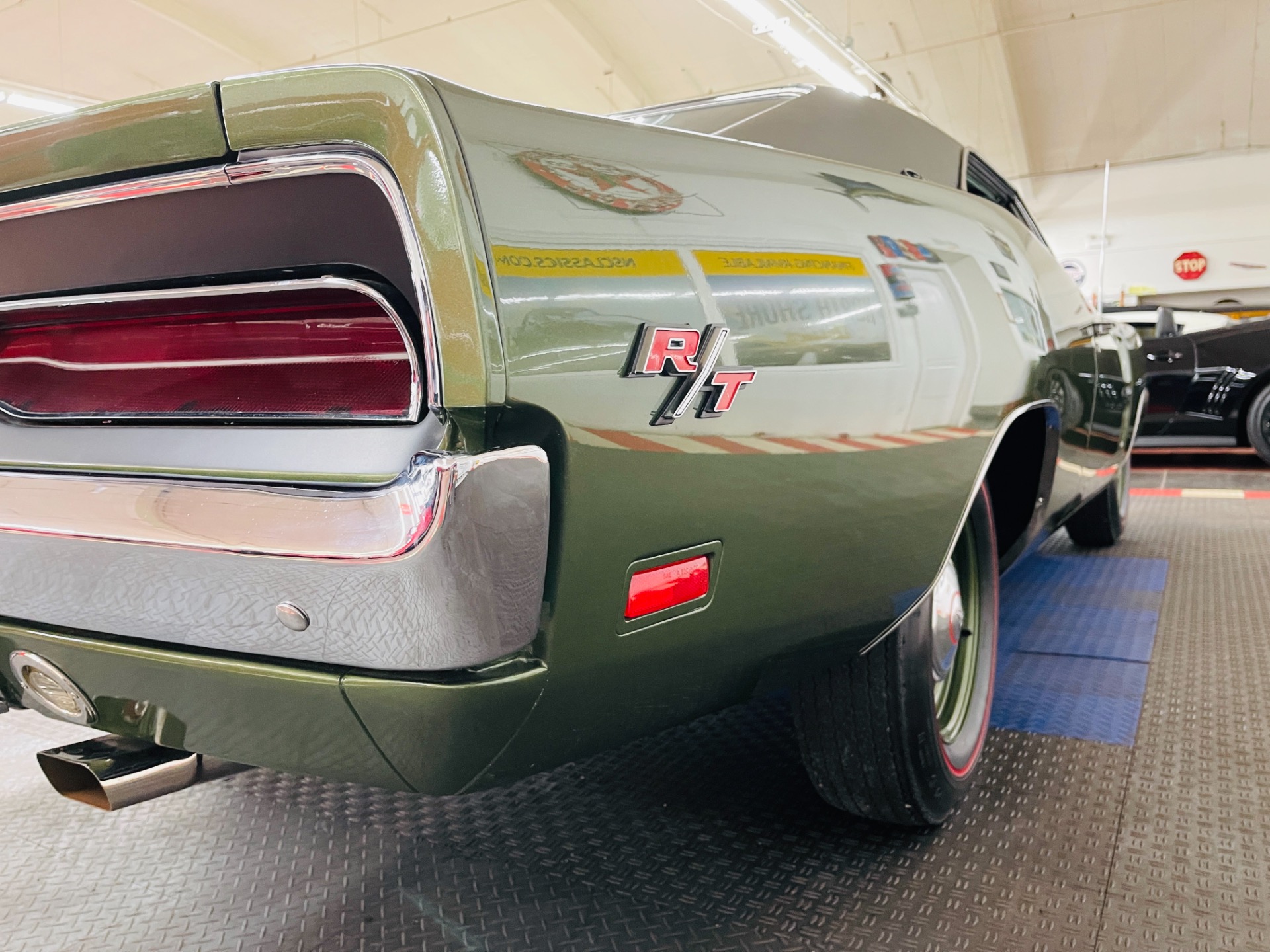 Used 1969 Dodge Charger - R/T - 426 HEMI - 4 SPEED MANUAL - CONCOURSE QUALITY - SEE VIDEO - | St. Petersburg, FL