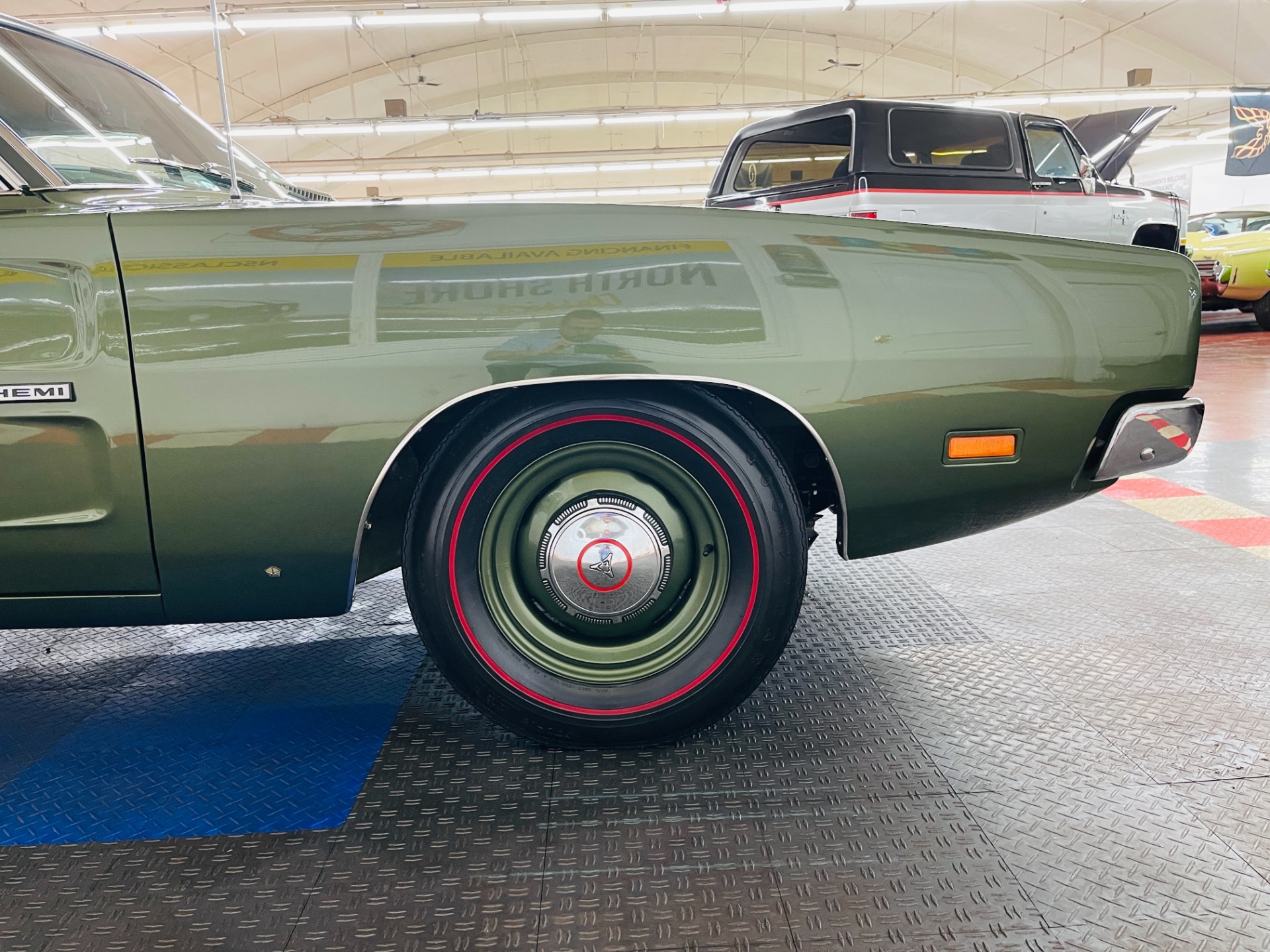 Used 1969 Dodge Charger - R/T - 426 HEMI - 4 SPEED MANUAL - CONCOURSE QUALITY - SEE VIDEO - | St. Petersburg, FL
