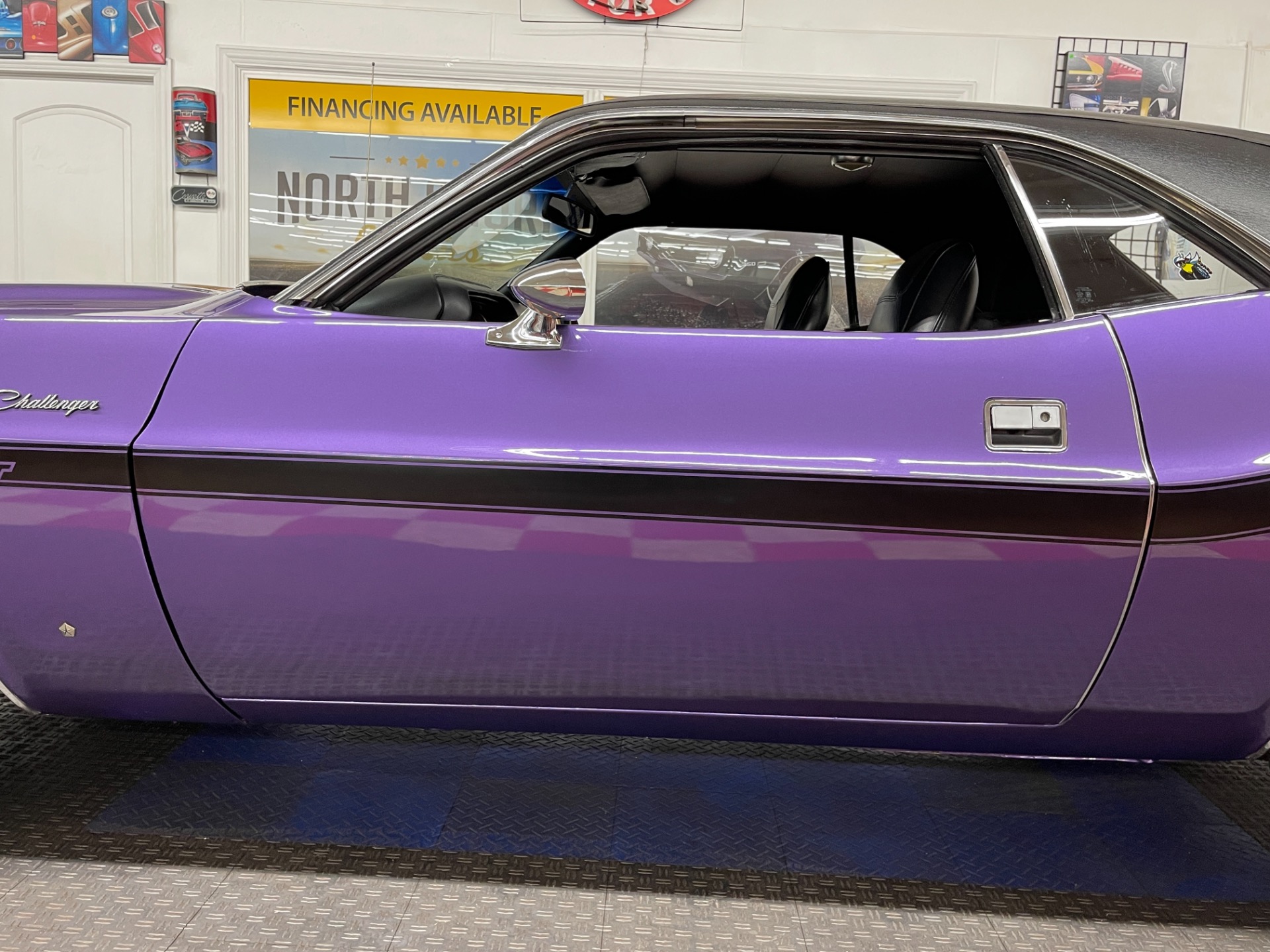 Used 1970 Dodge Challenger - R/T - 383 MAGNUM - FC7 PLUM CRAZY - SEE VIDEO - | Mundelein, IL