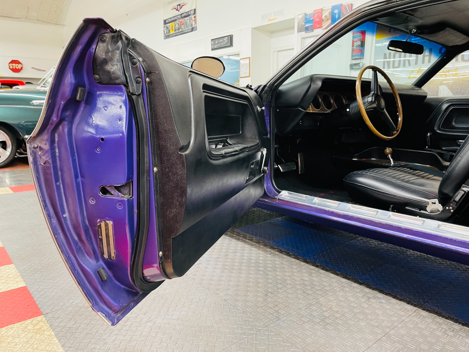 Used 1970 Dodge Challenger - R/T - 383 MAGNUM - FC7 PLUM CRAZY - SEE VIDEO - | Mundelein, IL