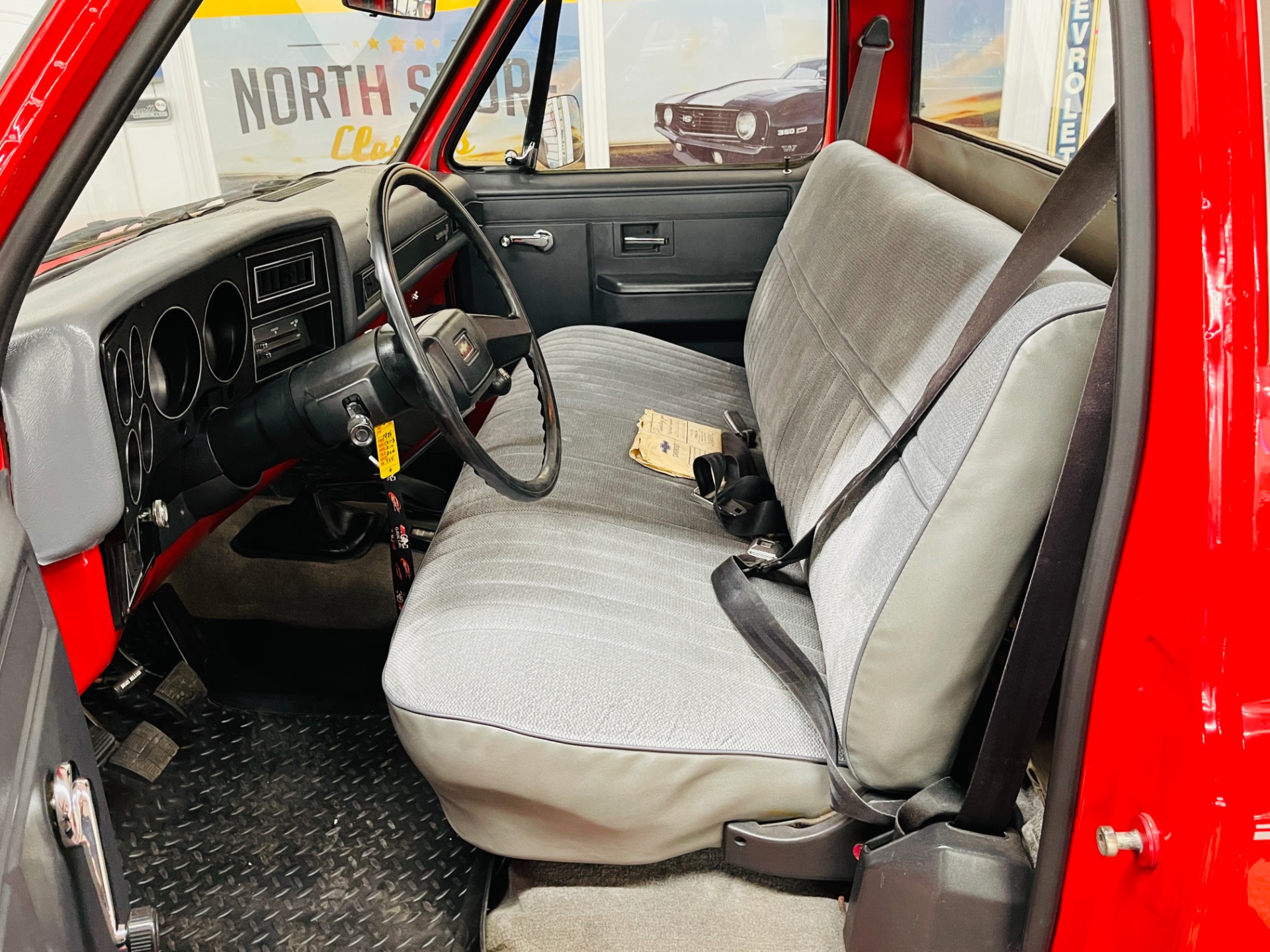 Used 1986 Chevrolet C/K 10 Series - 4 SPEED MANUAL - 4X4 - CLEAN SOUTHERN TRUCK - SEE VIDEO - | Mundelein, IL