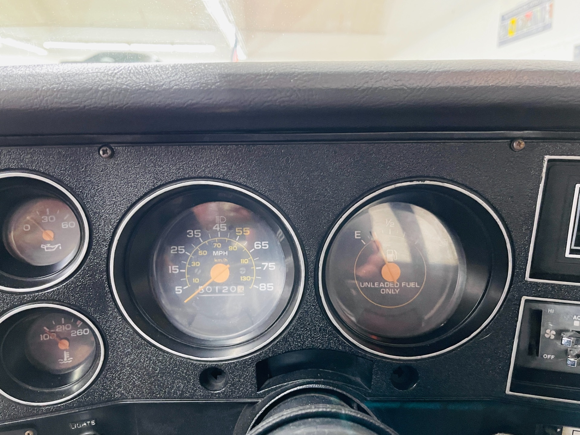 Used 1986 Chevrolet C/K 10 Series - 4 SPEED MANUAL - 4X4 - CLEAN SOUTHERN TRUCK - SEE VIDEO - | Mundelein, IL