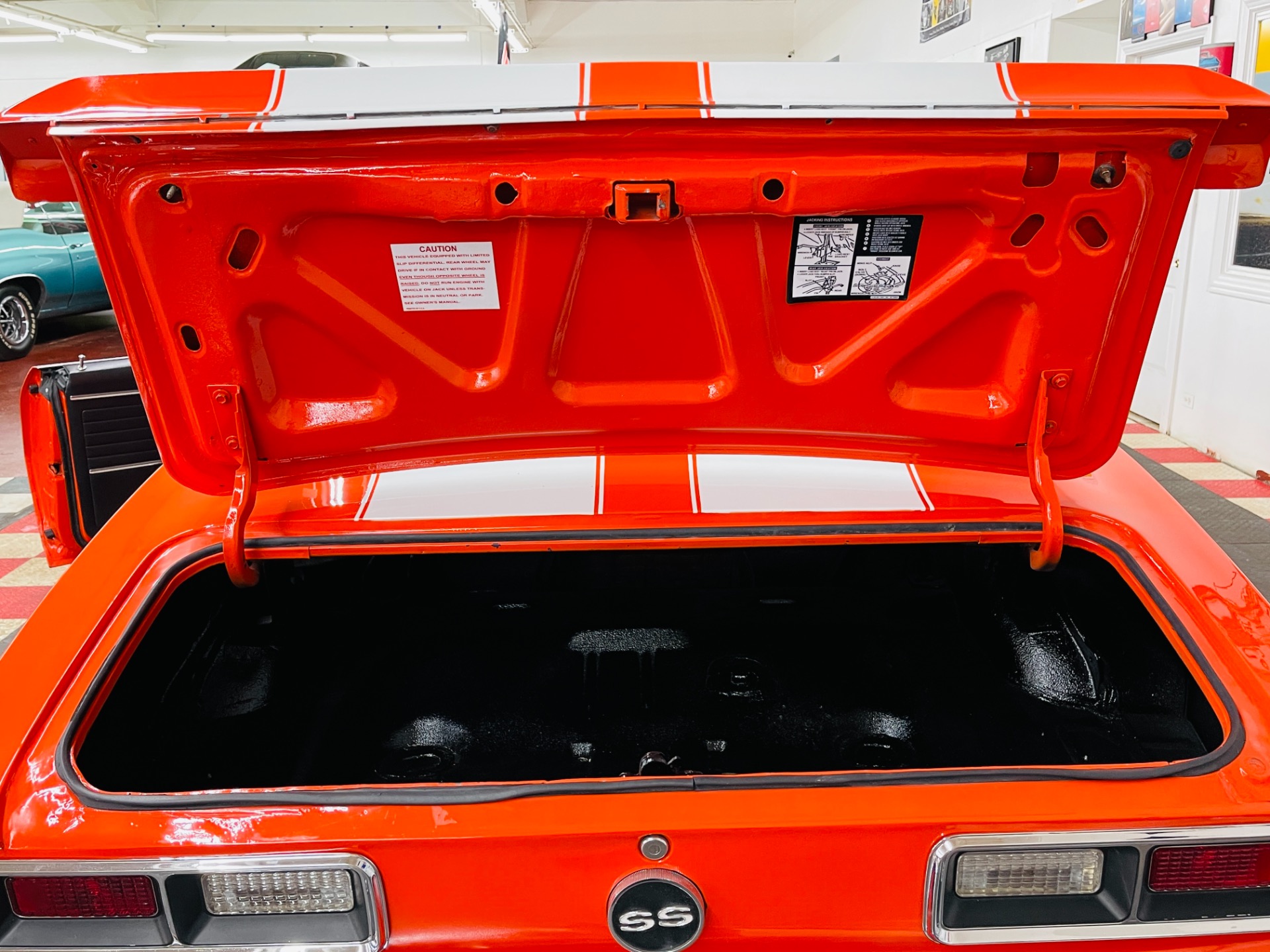 Used 1968 Chevrolet Camaro - SUPER SPORT - 396 ENGINE - HUGGER ORANGE - SEE VIDEO - | Mundelein, IL