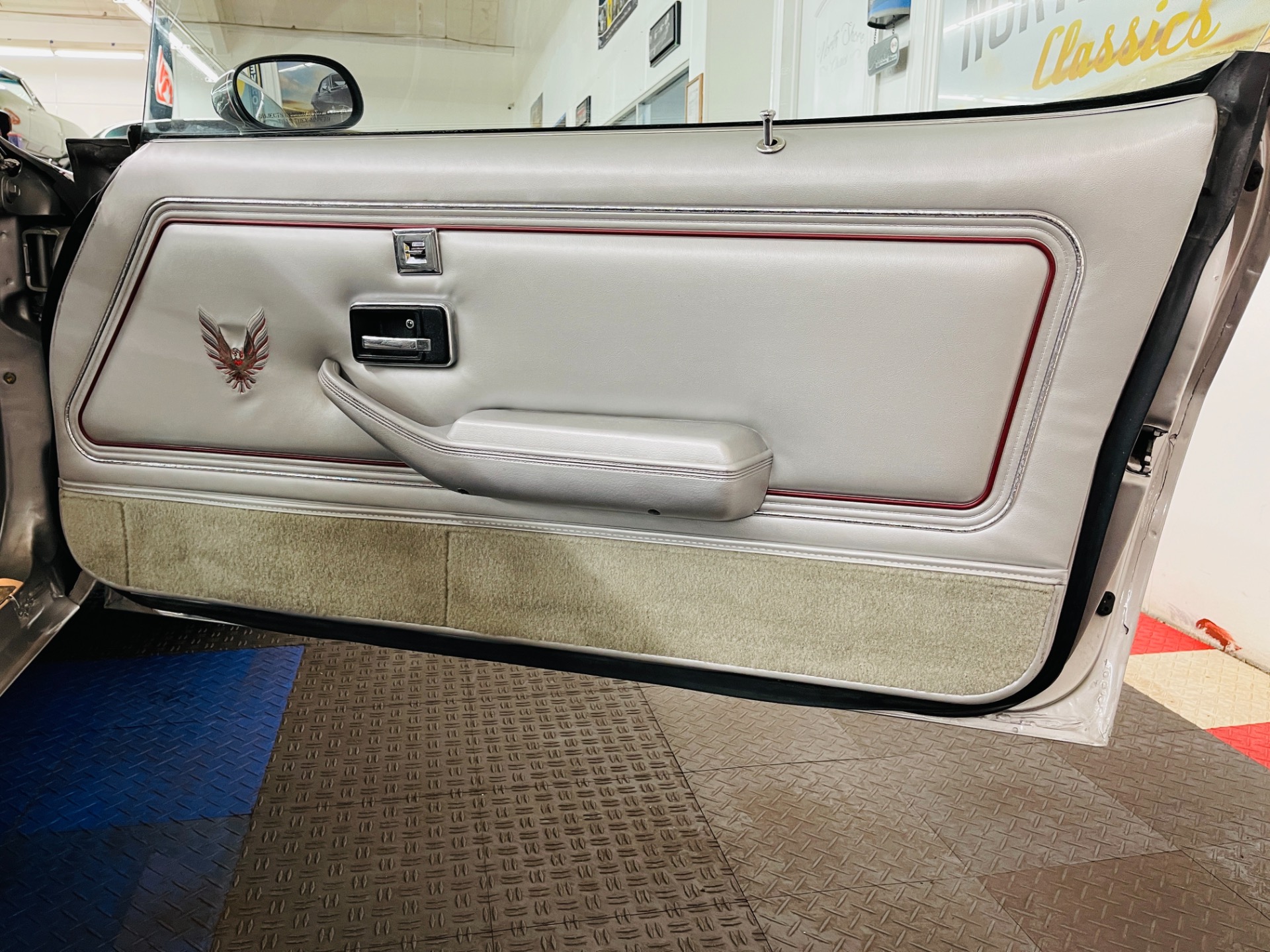 Used 1979 Pontiac Firebird - SILVER 10TH ANNIVERSARY TRANS AM - 4 SPEED MANUAL - SEE VIDEO - | St. Petersburg, FL
