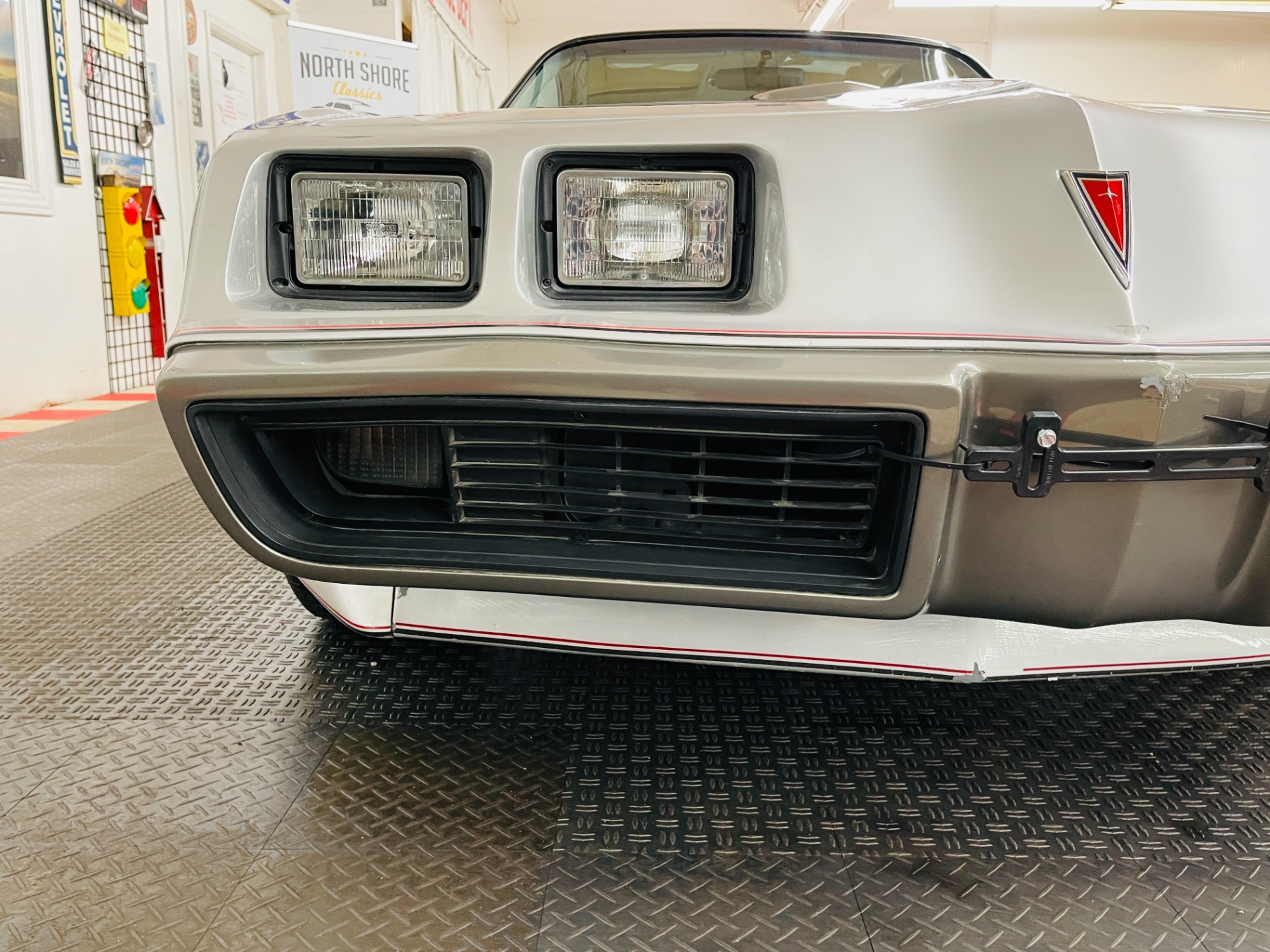 Used 1979 Pontiac Firebird - SILVER 10TH ANNIVERSARY TRANS AM - 4 SPEED MANUAL - SEE VIDEO - | St. Petersburg, FL