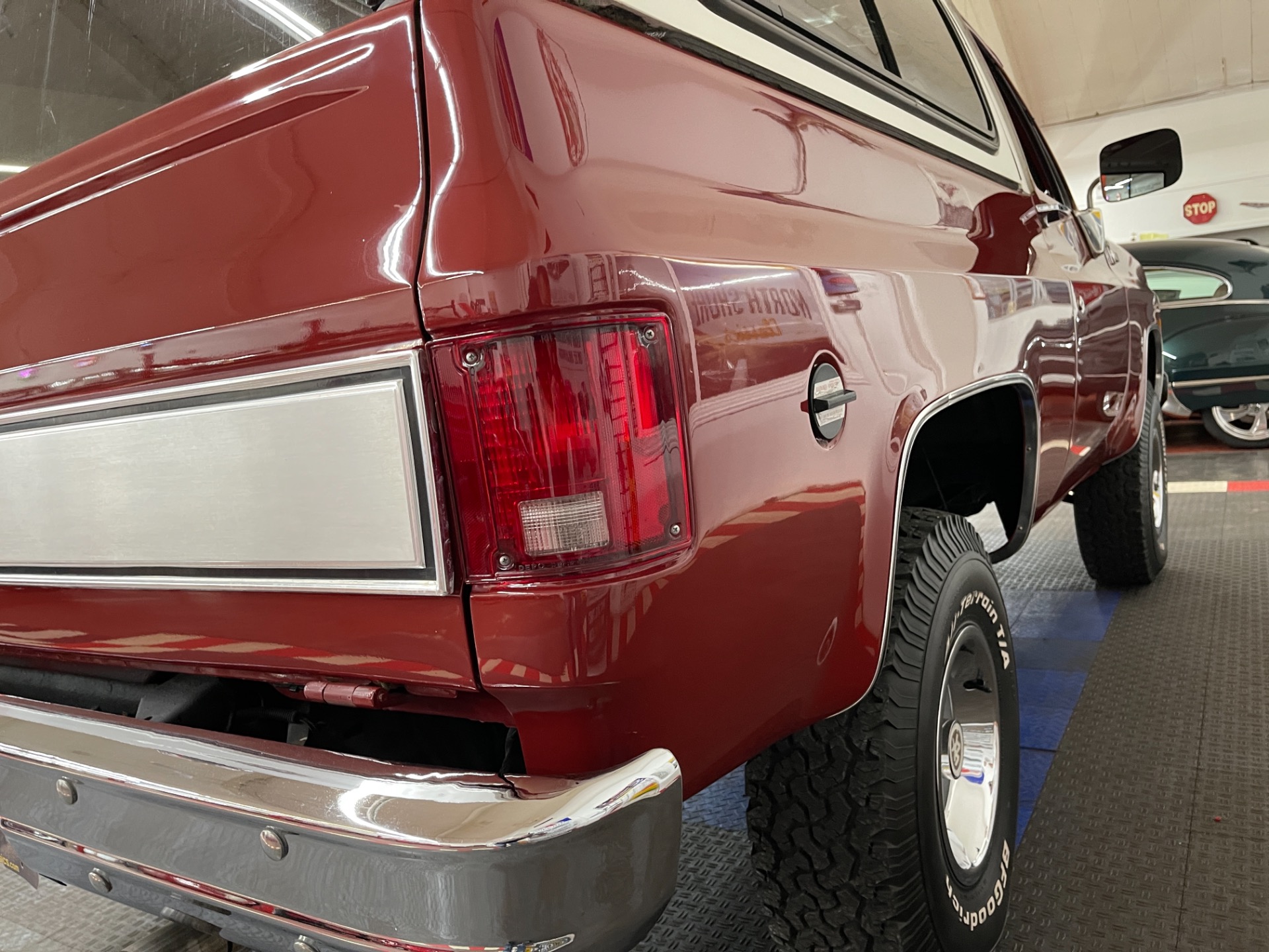 Used 1976 Chevrolet Blazer - K5 4x4 - NEW PAINT - SUPER CLEAN BODY AND FLOORS - SEE VIDEO - | Mundelein, IL