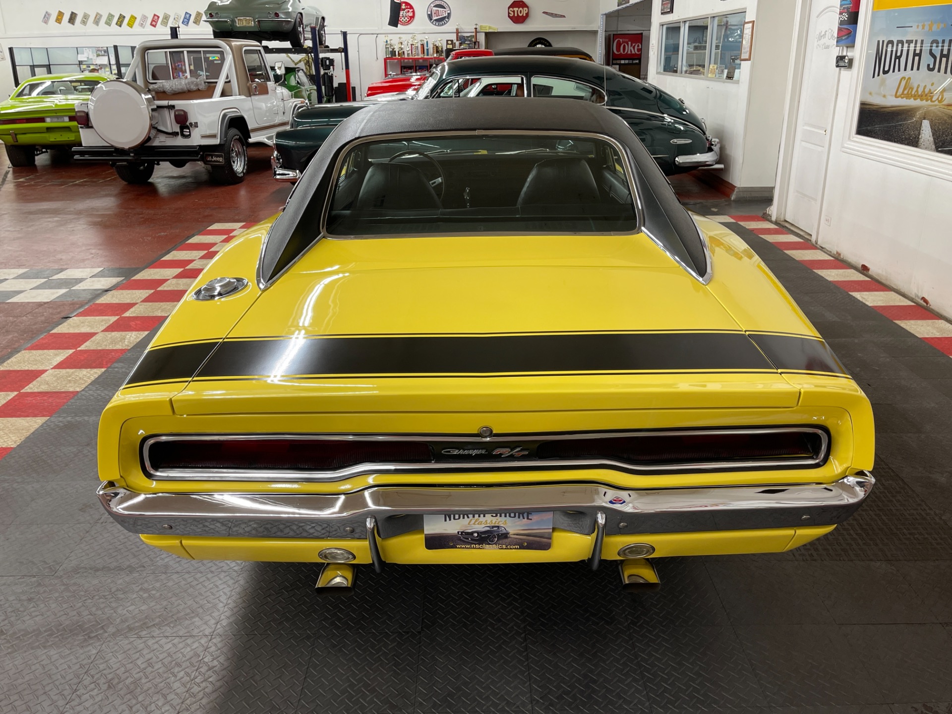 1970 Dodge Charger 17